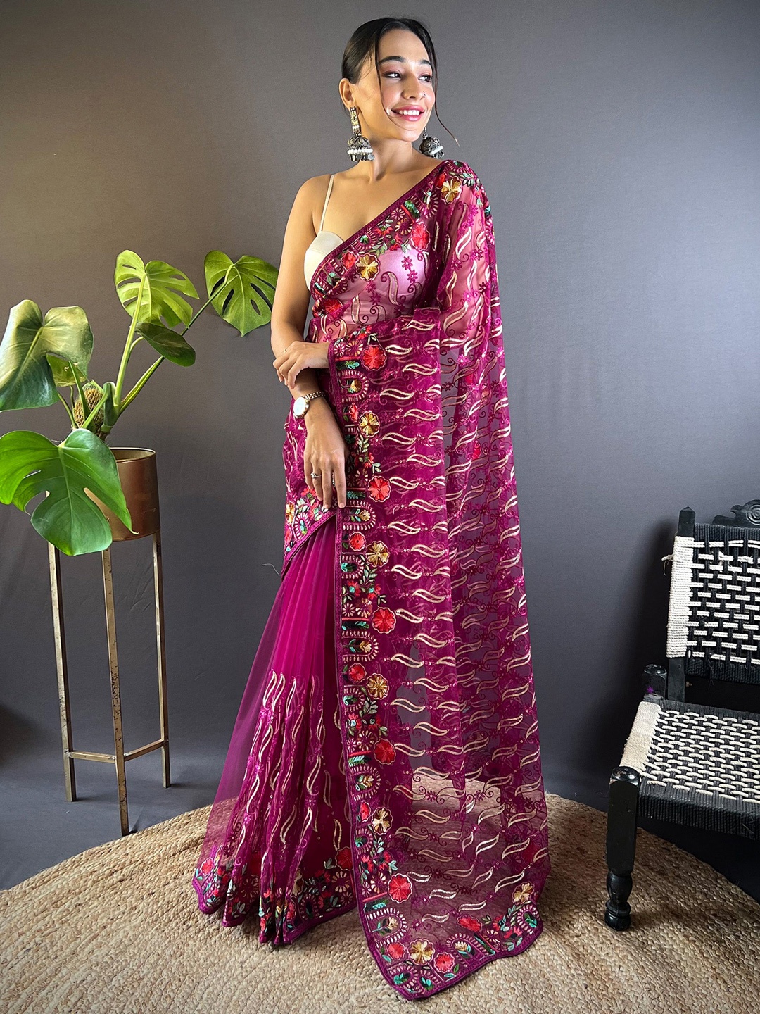 

Anouk Ethnic Motifs Kutchi Embroidery Net Saree, Magenta