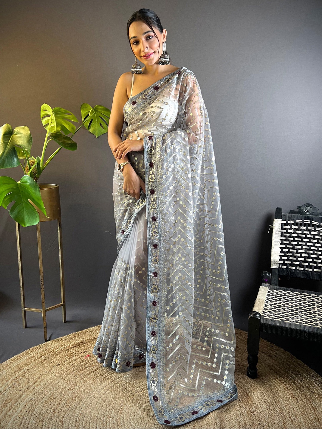 

Anouk Gotta Patti Net Embellished Party Wear Saree, Grey