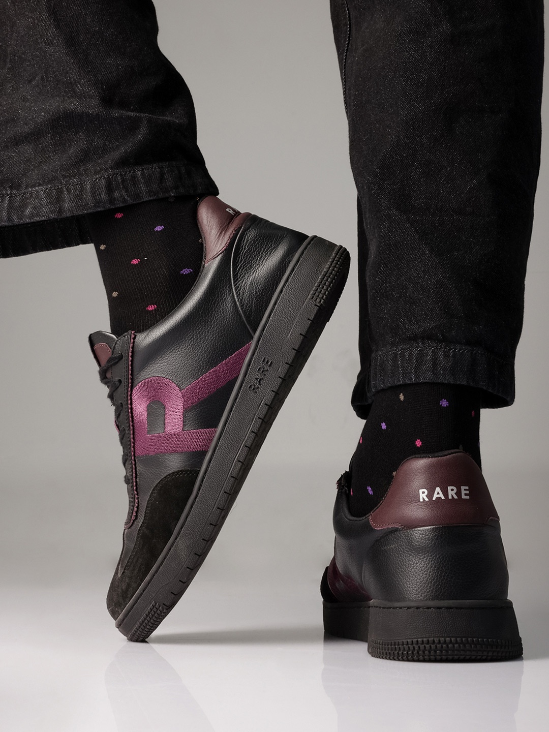 

RARE RABBIT Men Printed Leather Sneakers, Black