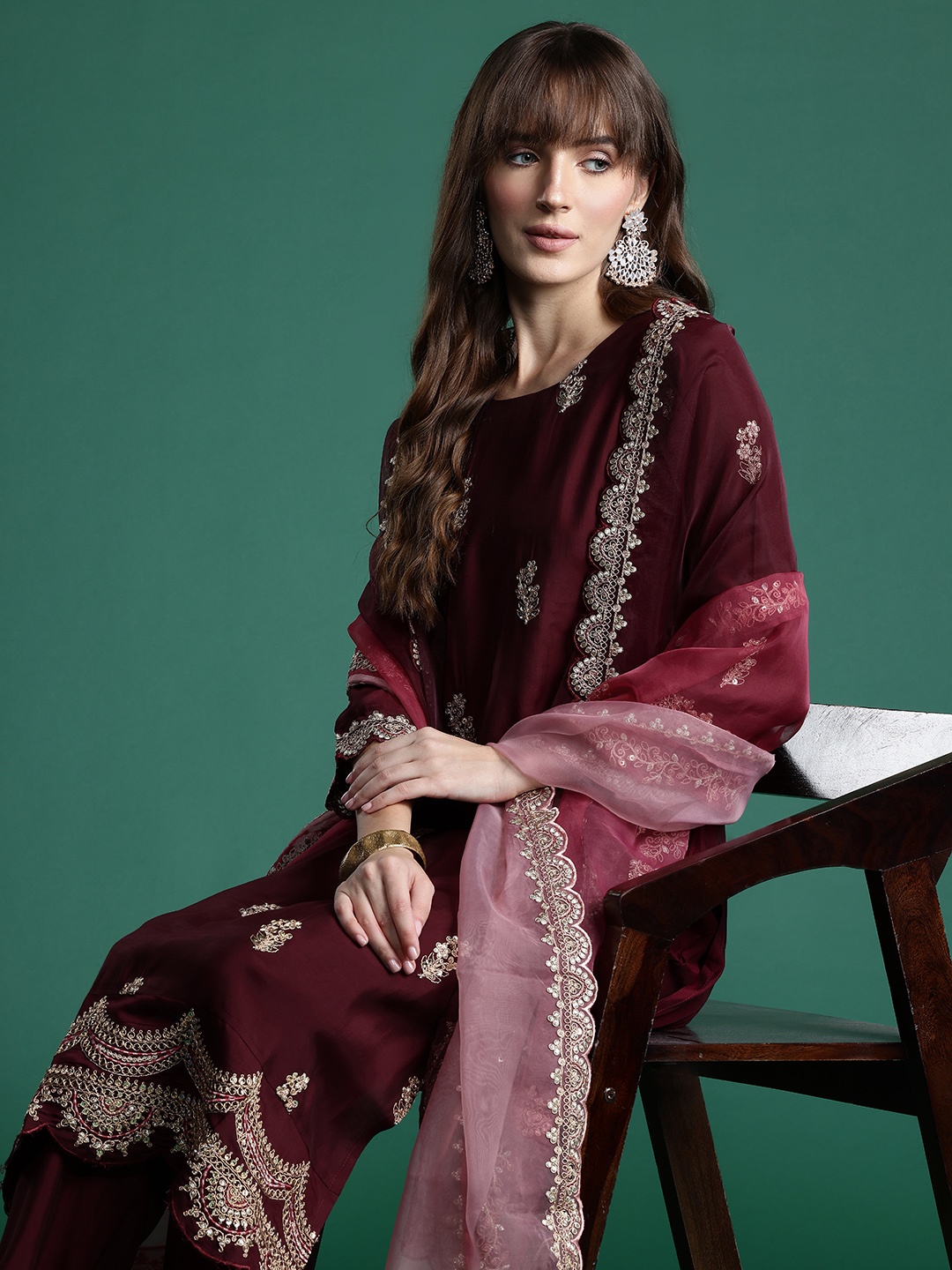 

Indo Era Floral Embroidered Sequinned Kurta With Trousers & Dupatta, Maroon