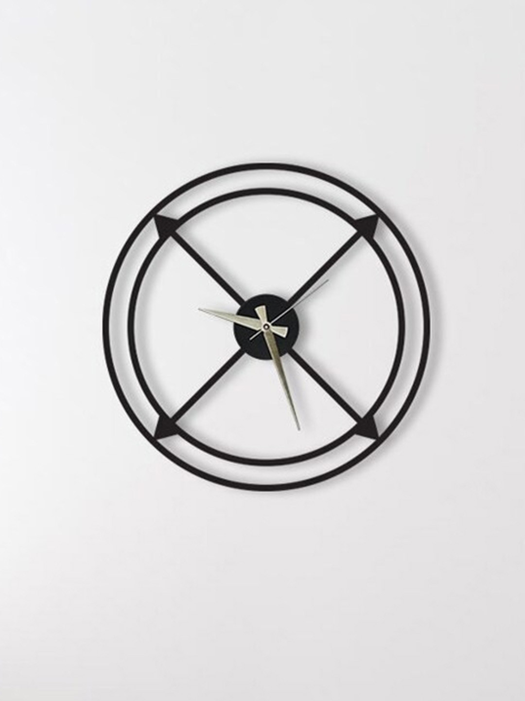 

QEZNEF Black Textured Round Analogue Wooden Wall Clock Without Glass