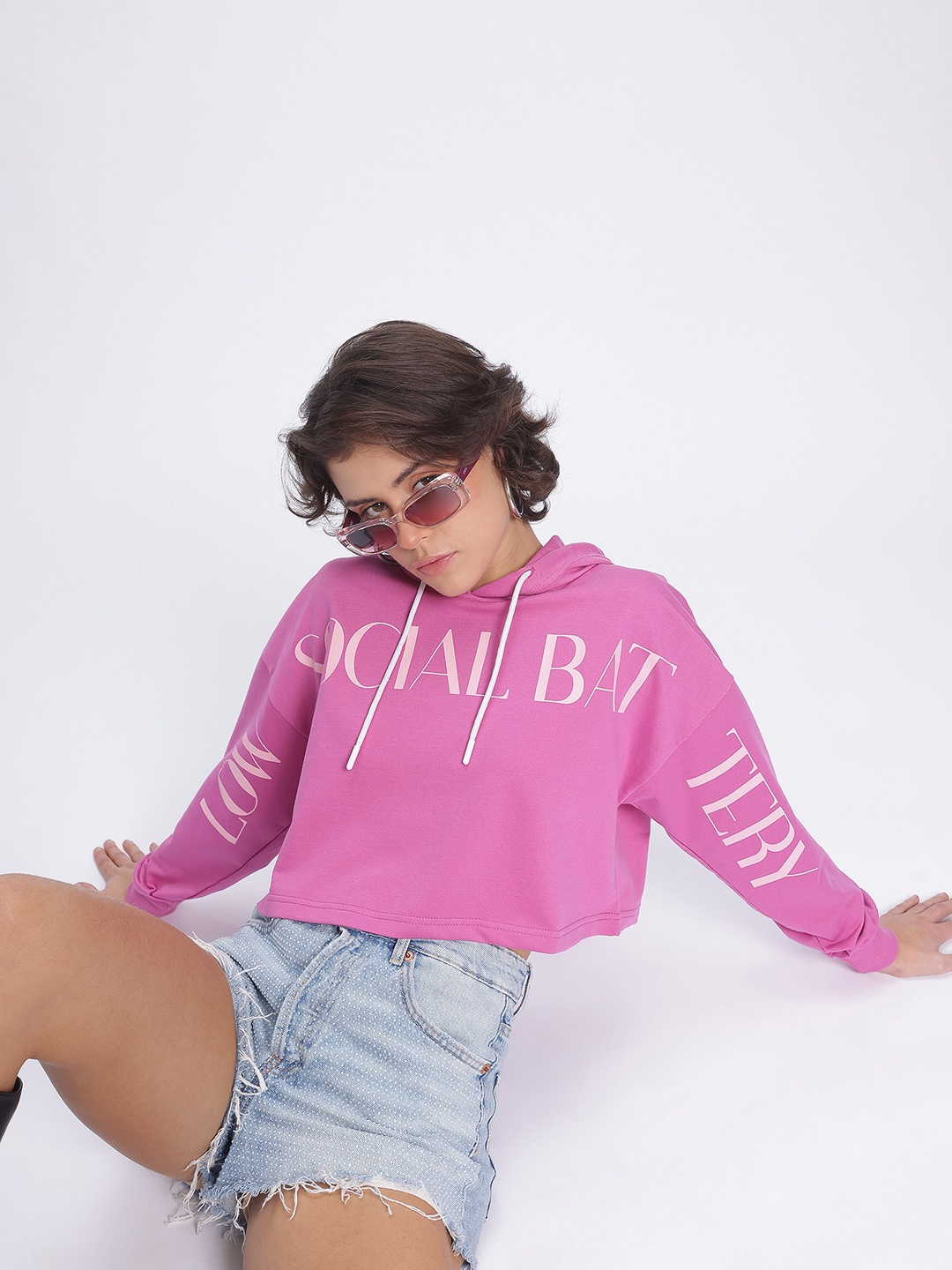 

DressBerry Printed Cropped Boxy Hooded Sweatshirt, Pink