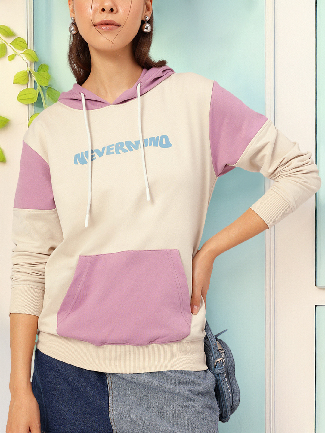 

DressBerry Cute Femme Colourblocked Hooded SweatShirt, Beige