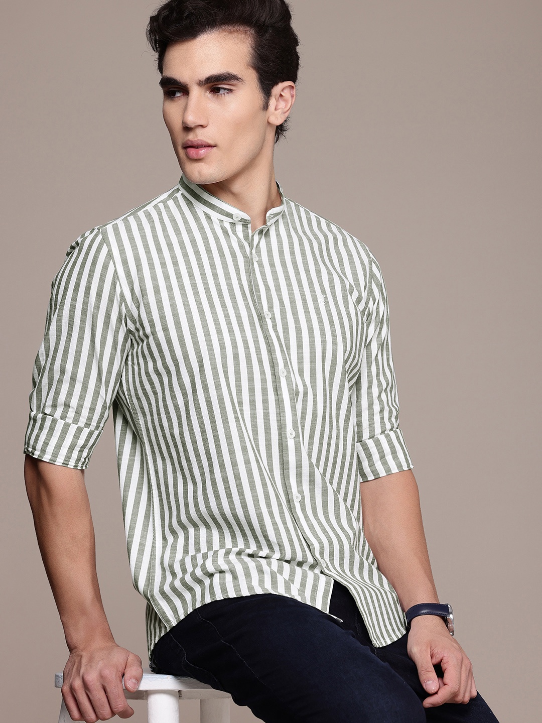 

French Connection Men Smart Slim Fit Pure Cotton Slub Casual Shirt, Green