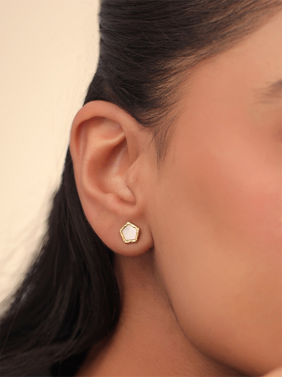 

Kicky And Perky Gold Plated 92.5 Sterling Silver Mother Of Pearl Studded Earrings
