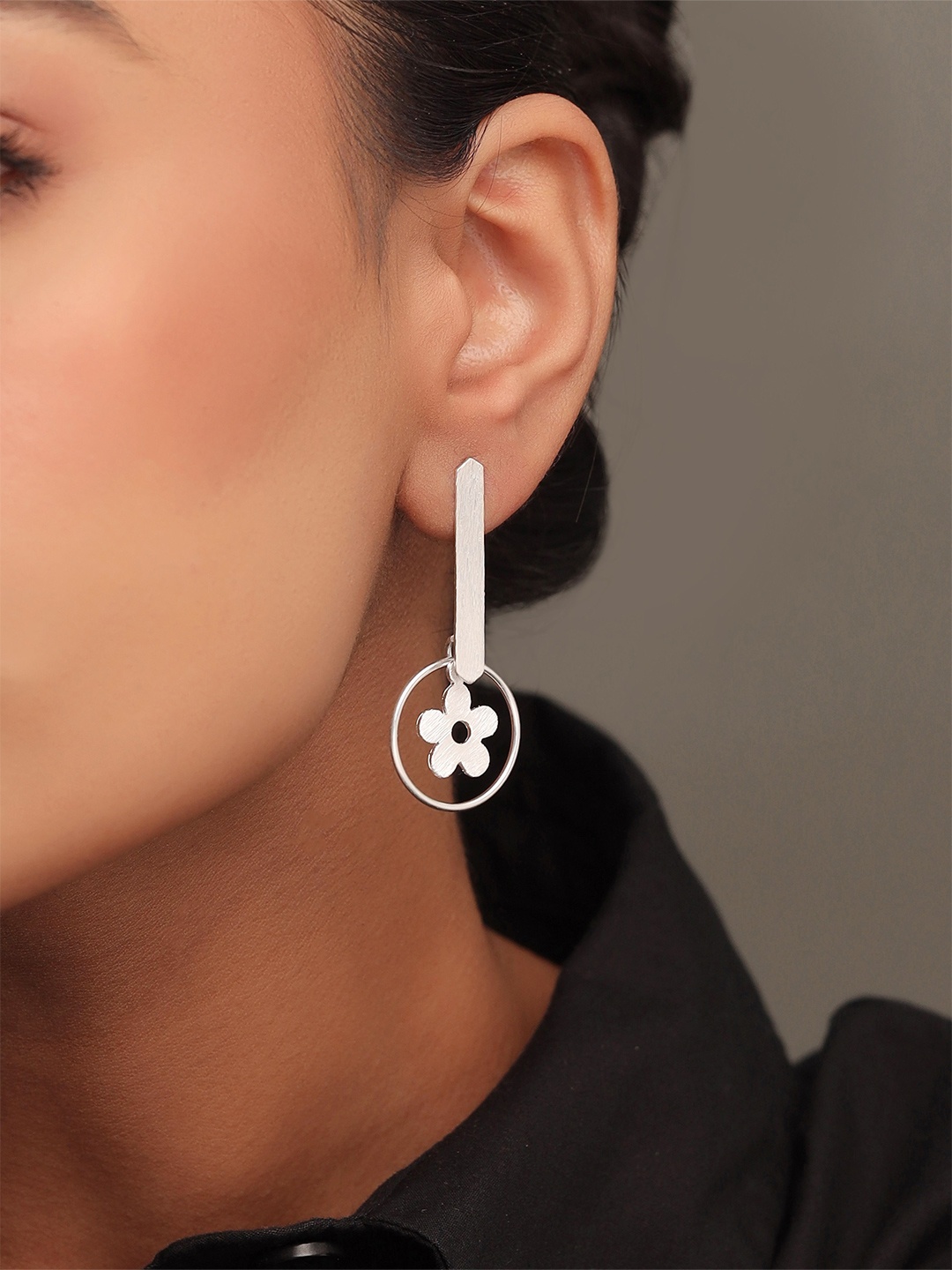 

Kicky And Perky Rhodium Plated 92.5 Sterling Silver Floral Drop Earrings