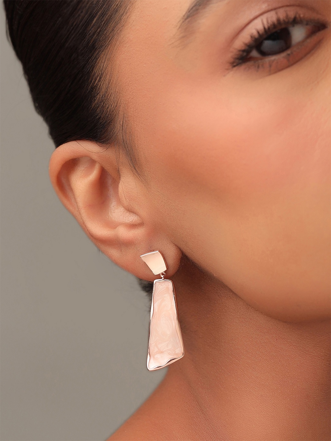 

Kicky And Perky Rose Gold Plated 92.5 Sterling Silver Mother Of Pearl Drop Earrings