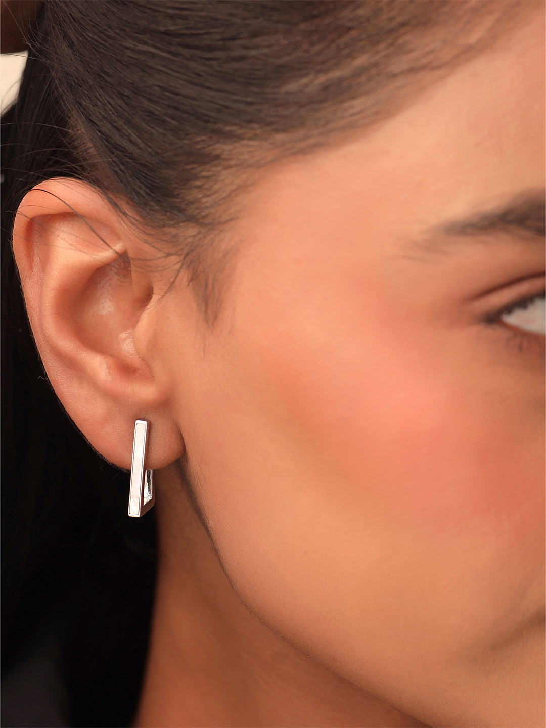 

Kicky And Perky 925 Sterling Silver Rhodium-Plated Contemporary Half Hoop Earrings