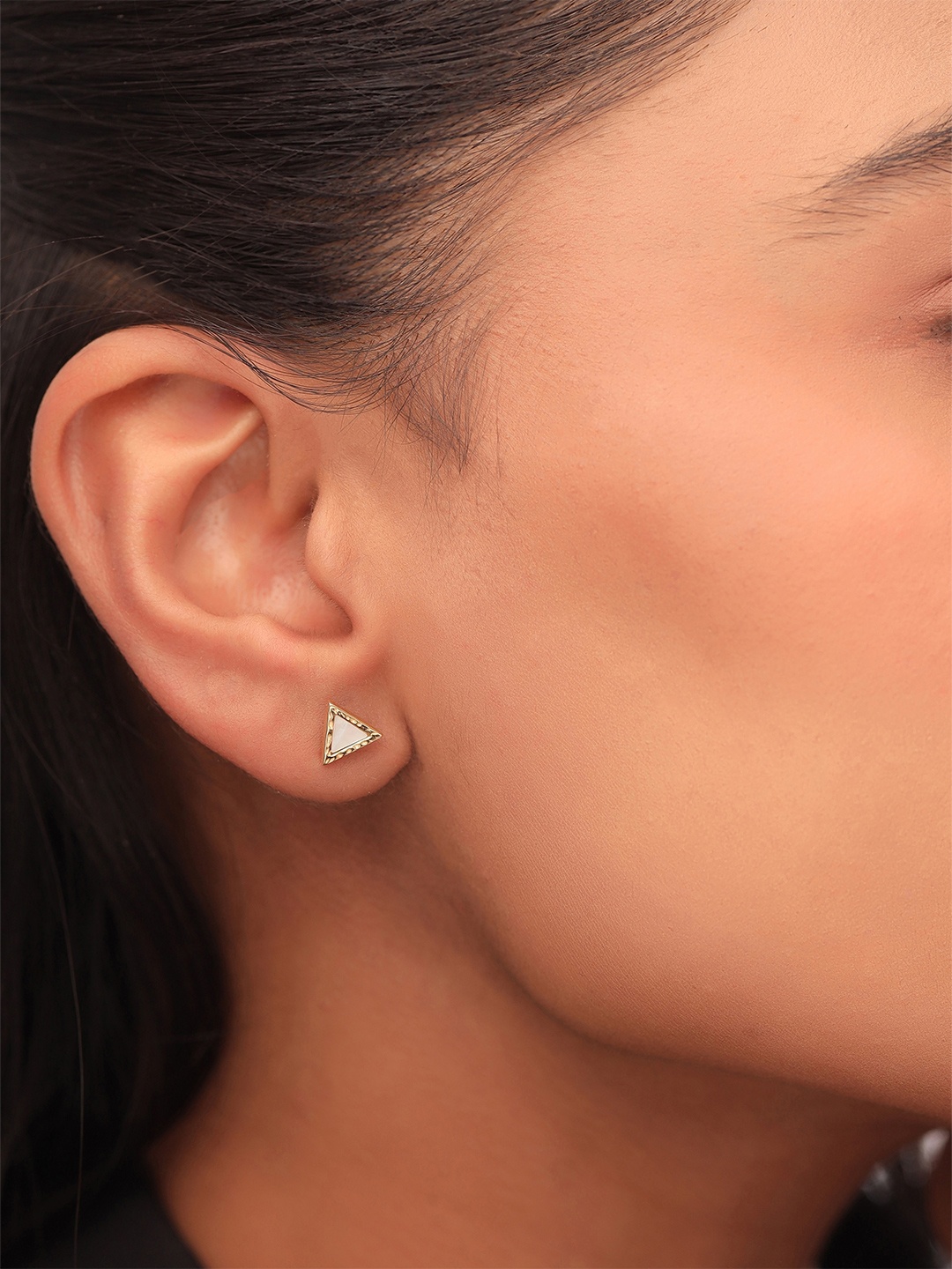 

Kicky And Perky 925 Sterling Silver Gold-Plated Mother of Pearl Triangular Studs
