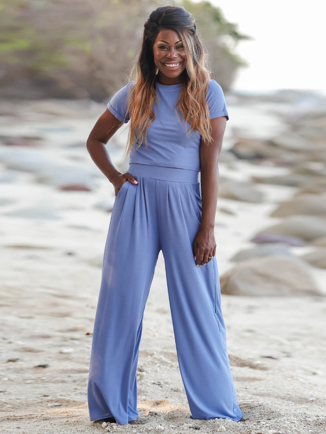 

KPOP Round Neck T-Shirt & Palazzos, Blue