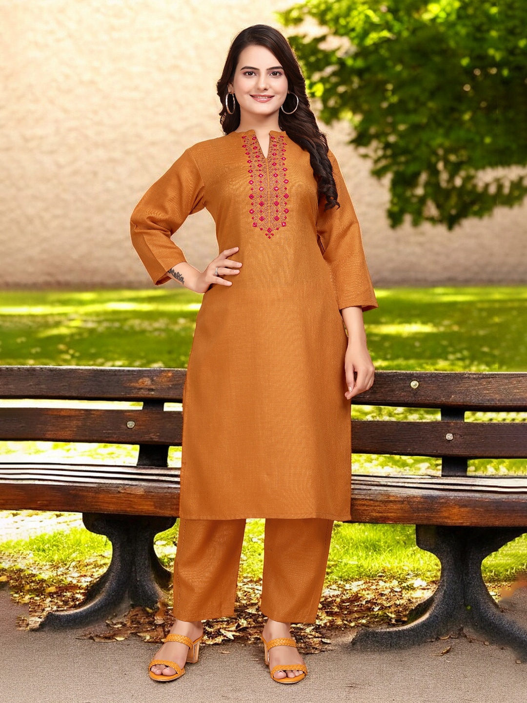 

VORHIZA Geometric Yoke Design Mandarin Collar Regular Mirror Work Kurta With Trousers, Orange