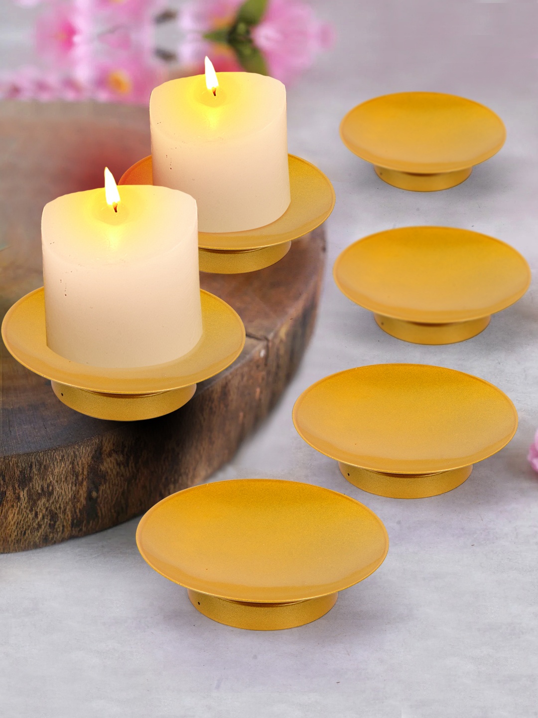 

TIED RIBBONS Gold-Toned 6 Pieces Candle Holder