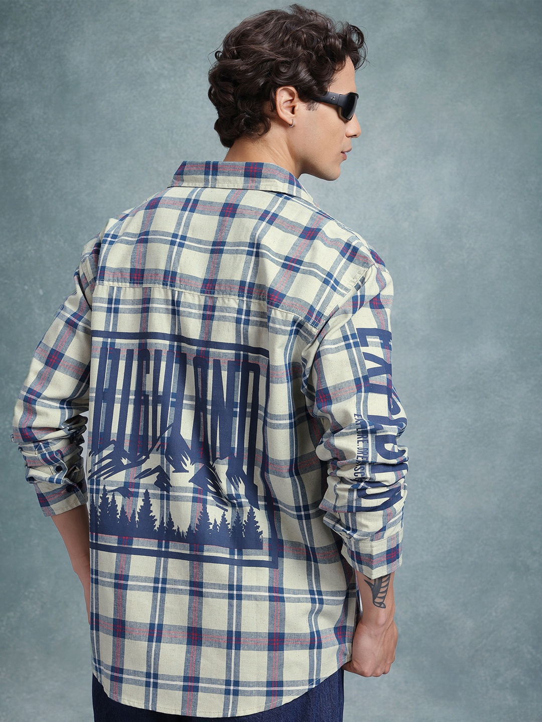 

The Roadster Life Co. Checked Printed Relaxed Fit Casual Shirt, Green