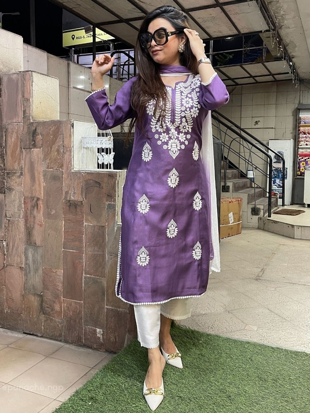 

Anni Designer Ethnic Motifs Embroidered Chikankari Straight Kurta & Trouser & Dupatta, Lavender
