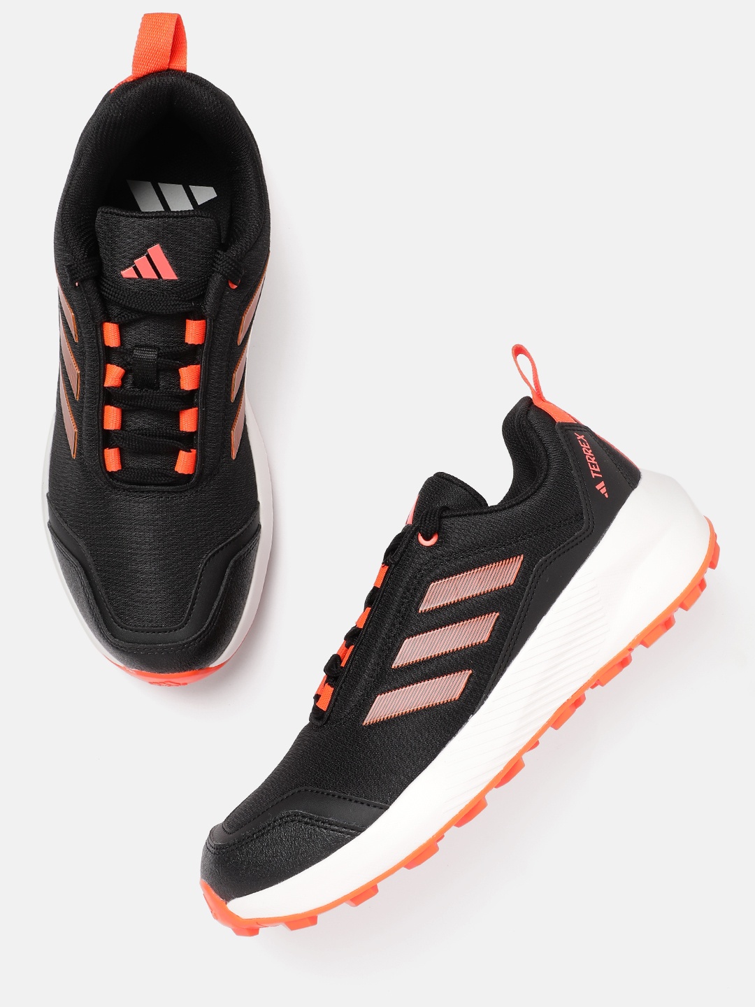 

ADIDAS Men Tramp Pro Trekking Shoes, Black