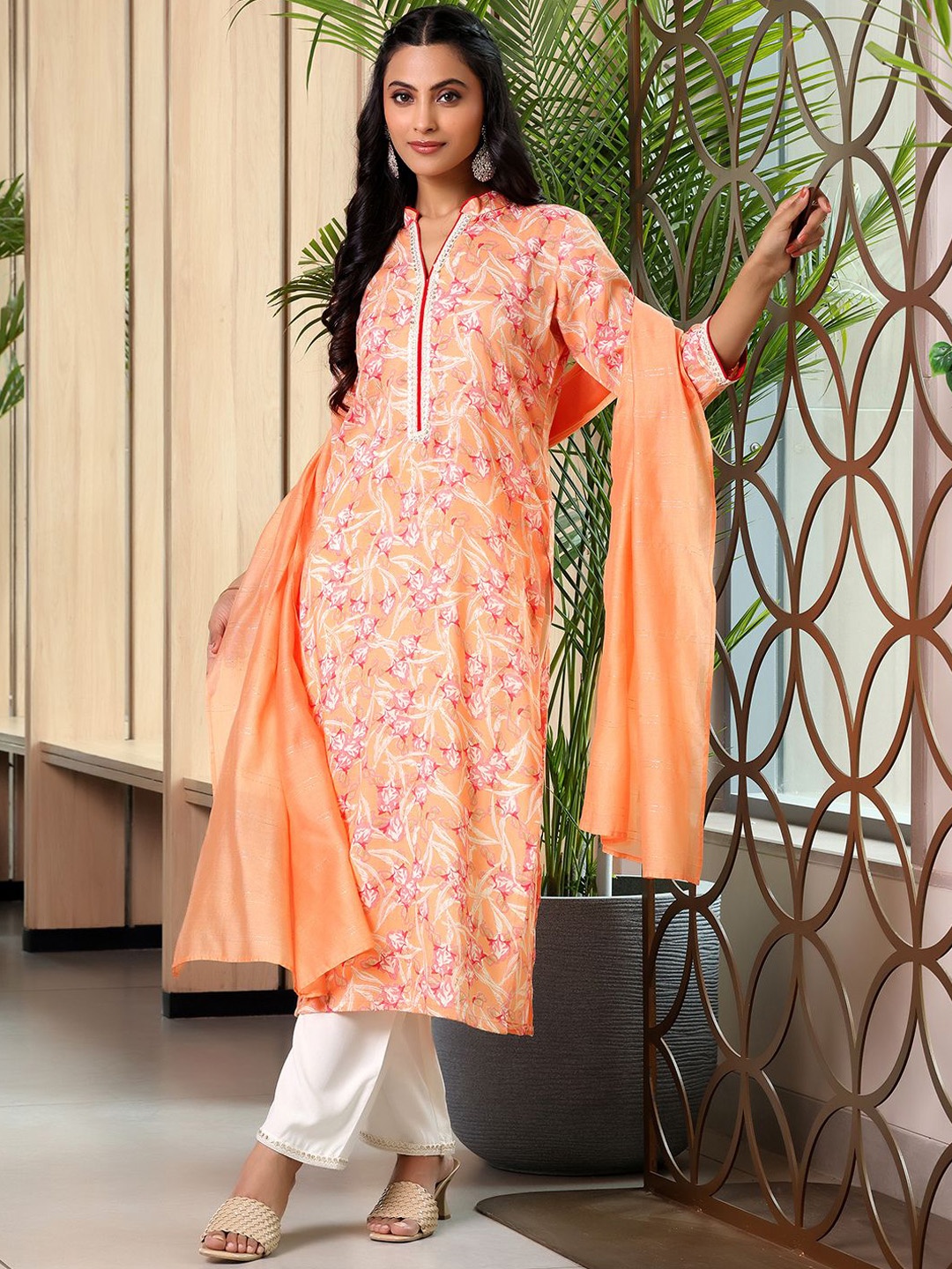 

Libas Floral Printed Gotta Patti Straight Kurta with Trousers & Dupatta, Orange