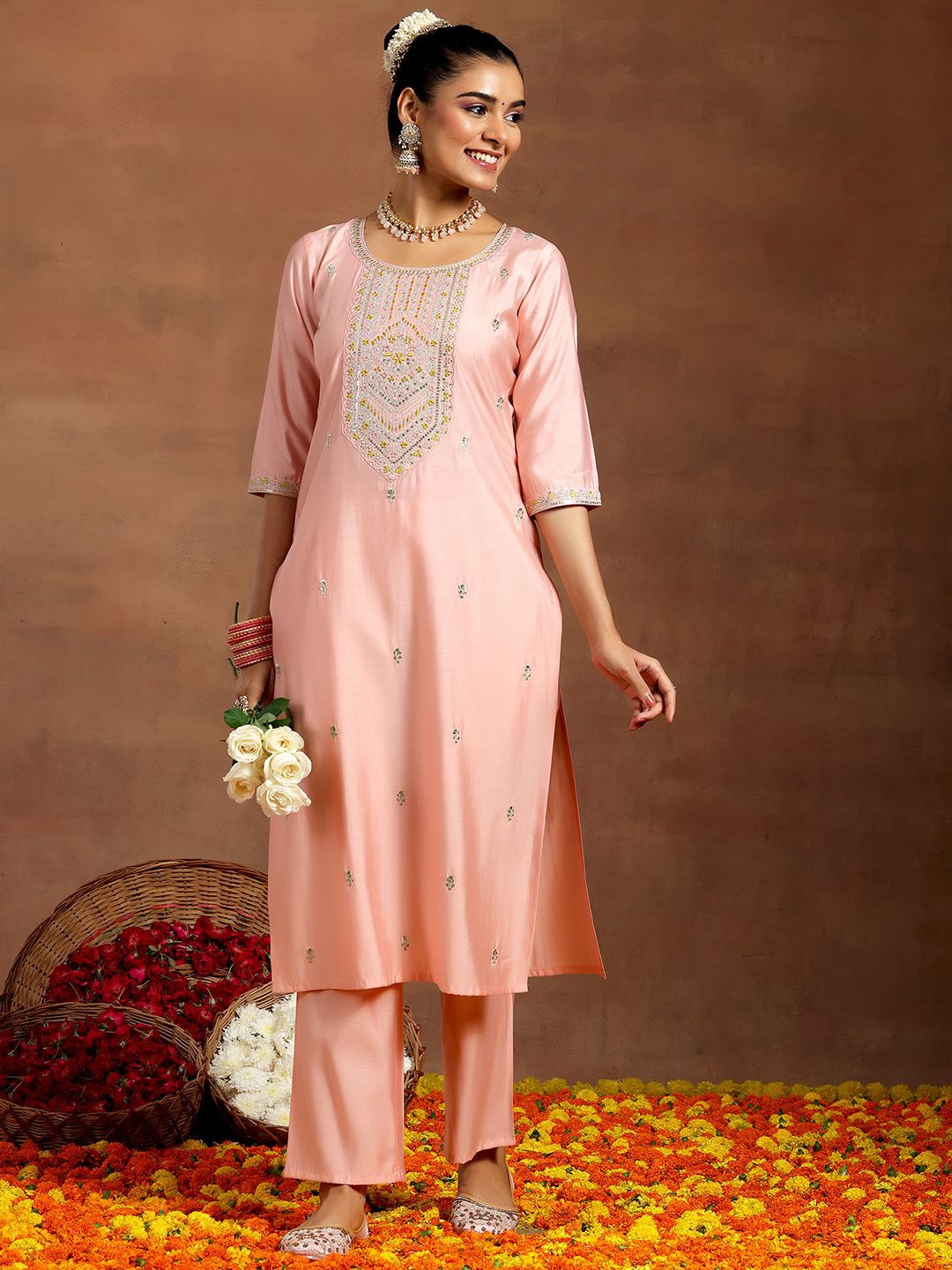 

Libas Ethnic Motifs Embroidered Regular Thread Work Straight Kurta with Trousers, Peach