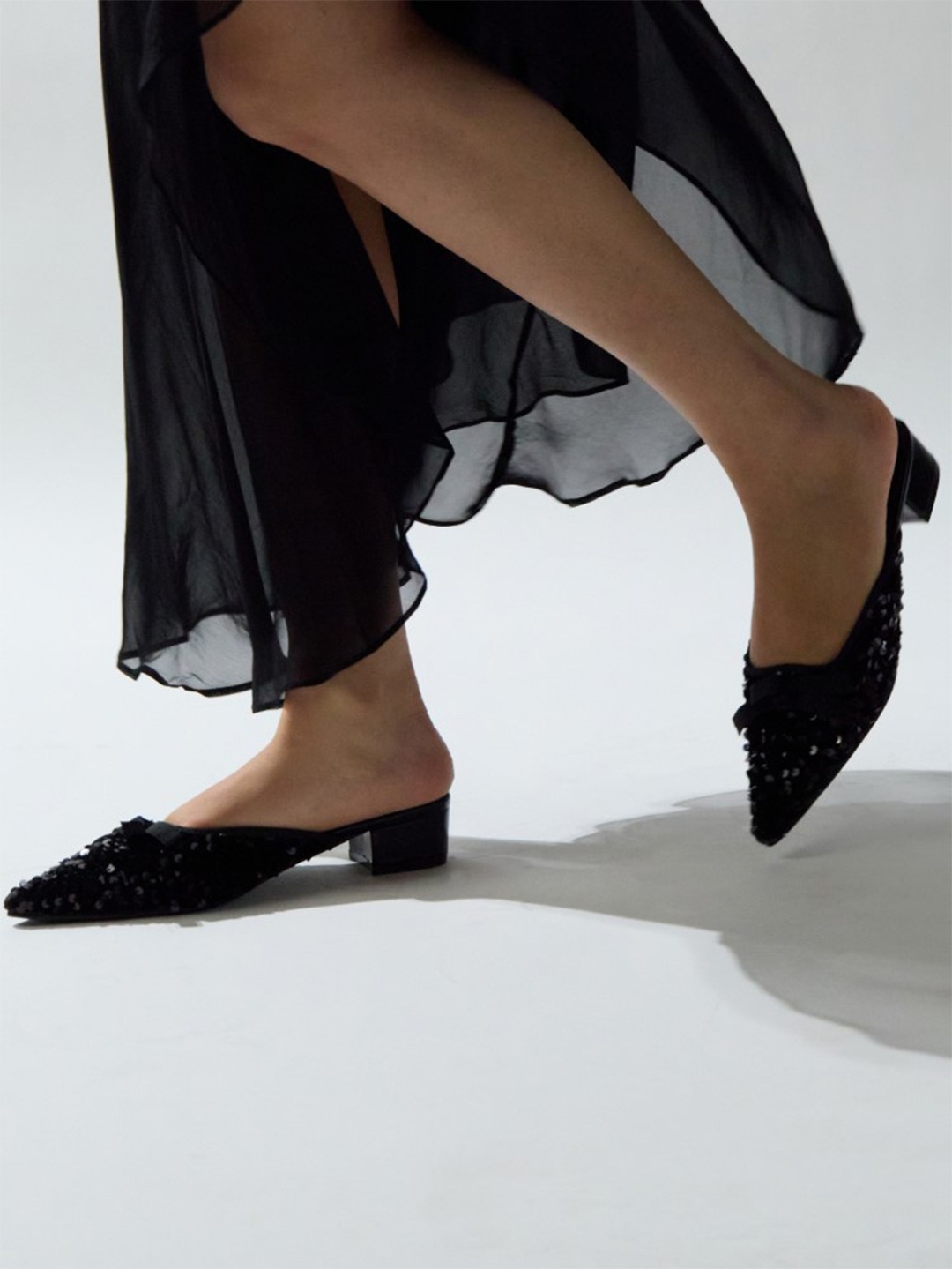 

CAI Sequence Bow Mules, Black