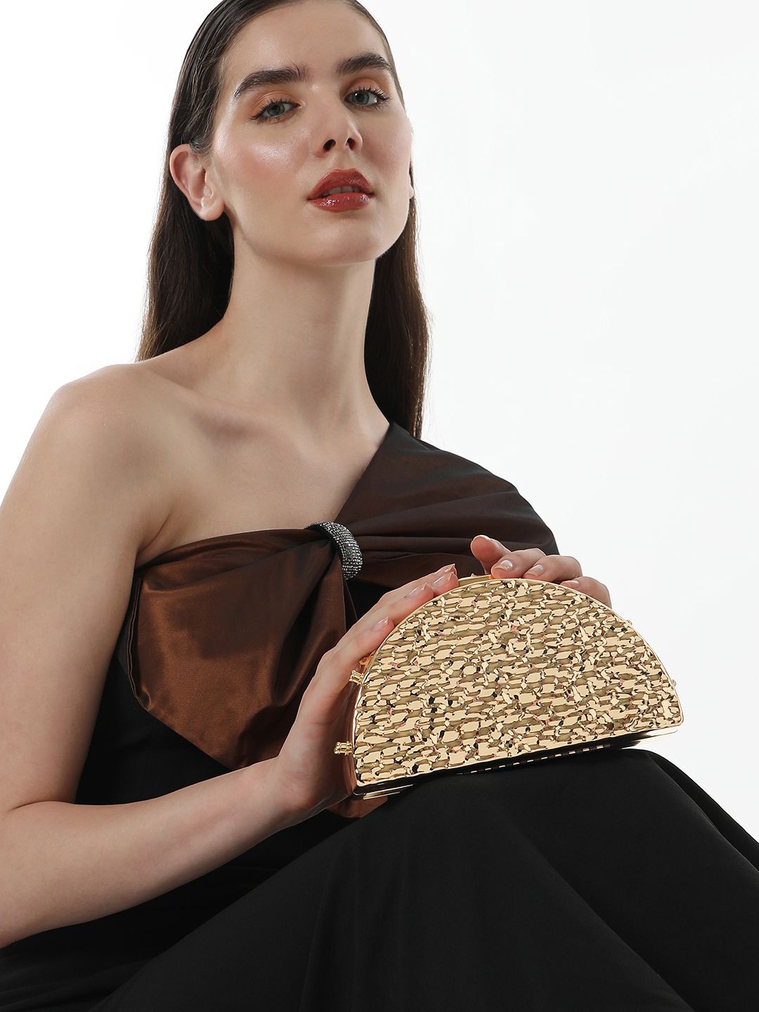 

HAUTE SAUCE by Campus Sutra Textured Box Clutch, Gold