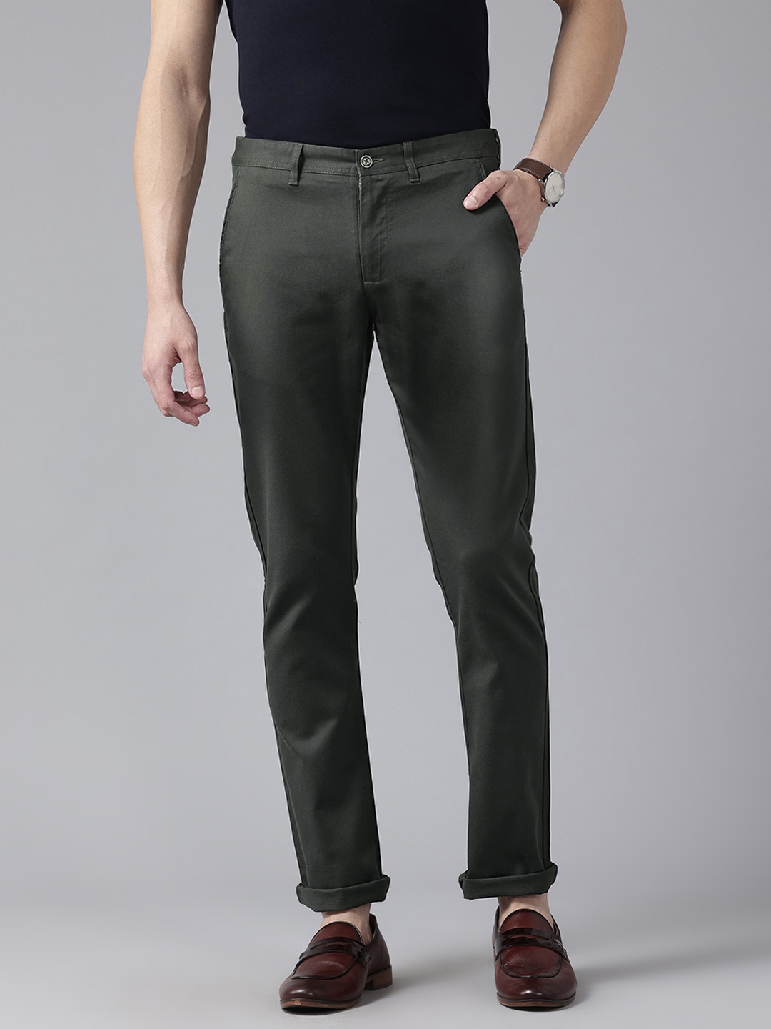 

Blackberrys Men Slim Fit Chinos, Green