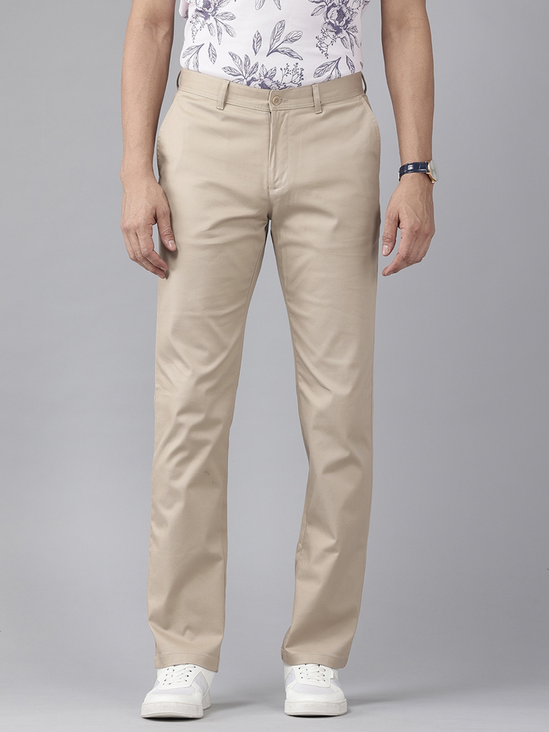 

Blackberrys Men B-90 Mid-Rise Regular Fit Chinos, Beige