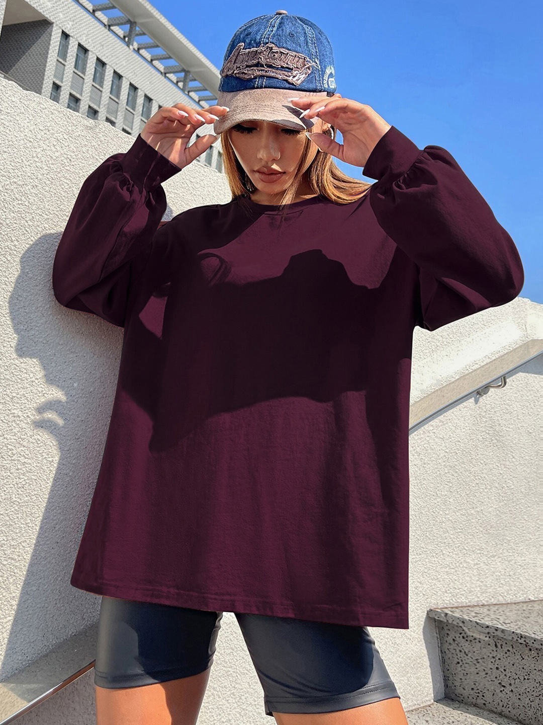 

CHKOKKO Women Solid Pockets T-shirt, Violet