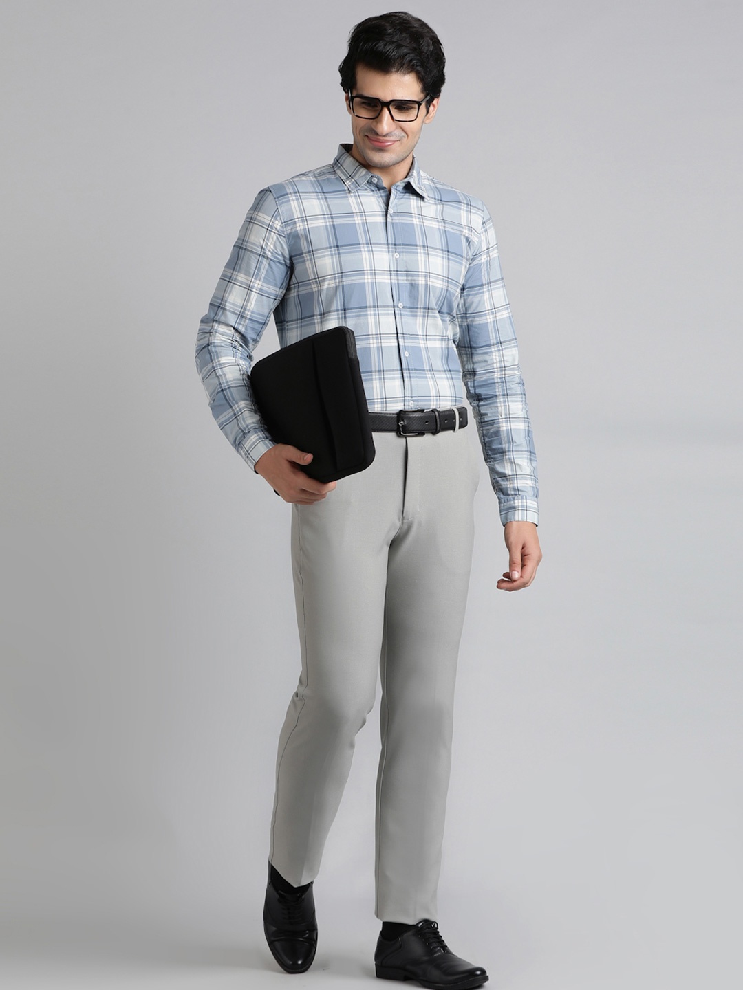 

SUBTRACT Men Slim Fit Wrinkle Free Formal Trousers, Grey