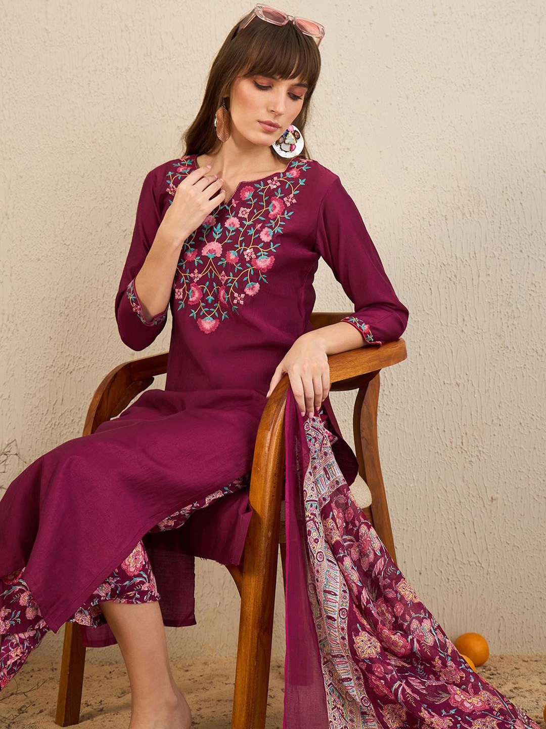 

Indo Era Floral Embroidered Notch Neck Thread Work Straight Kurta With Palazzos & Dupatta, Burgundy
