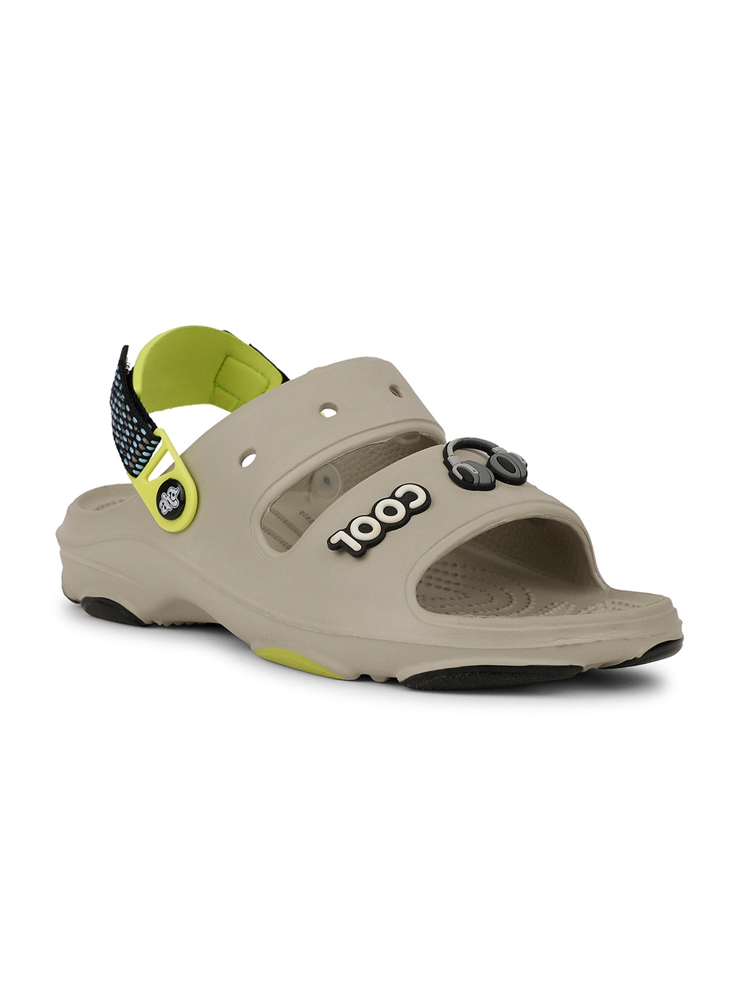 

Liberty Zq Hxm 03 Men Solid Sports Sandals, Beige