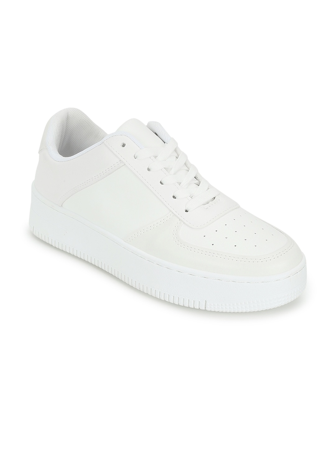 

The Roadster Lifestyle Co Women Lace Up Sneakers, White