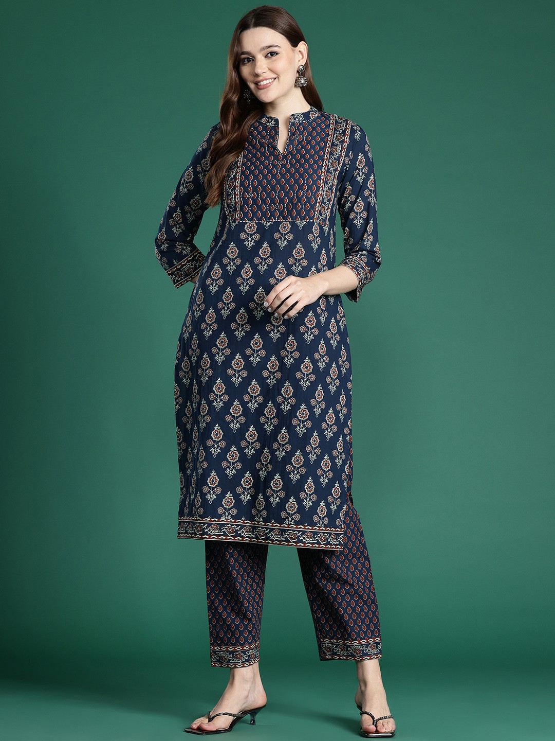 

Indo Era Ethnic Motifs Printed Thread Work Pure Cotton Kurta with Trousers, Black