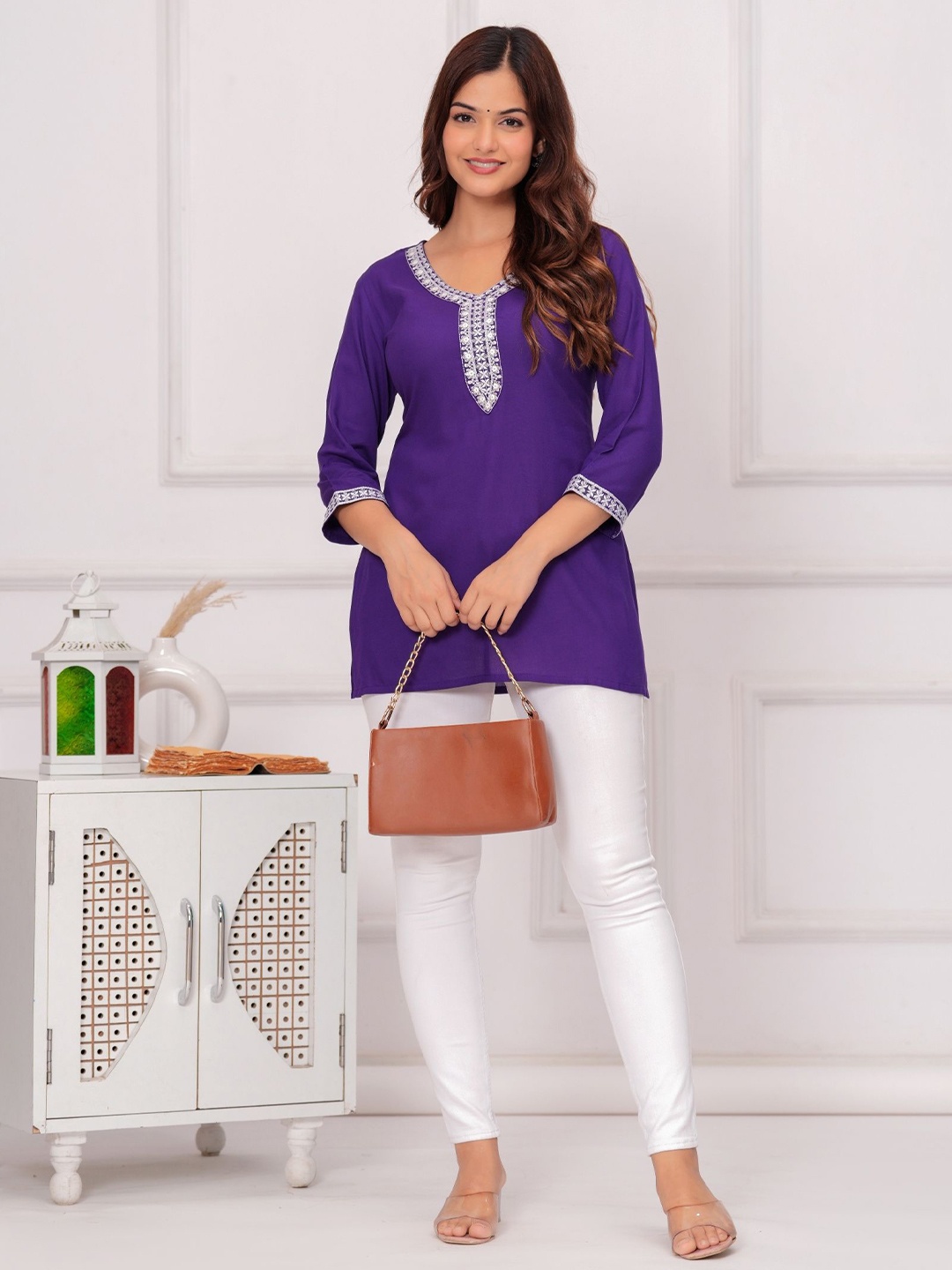 

NEW4U Women Embroidered Round Neck Crop Top, Purple