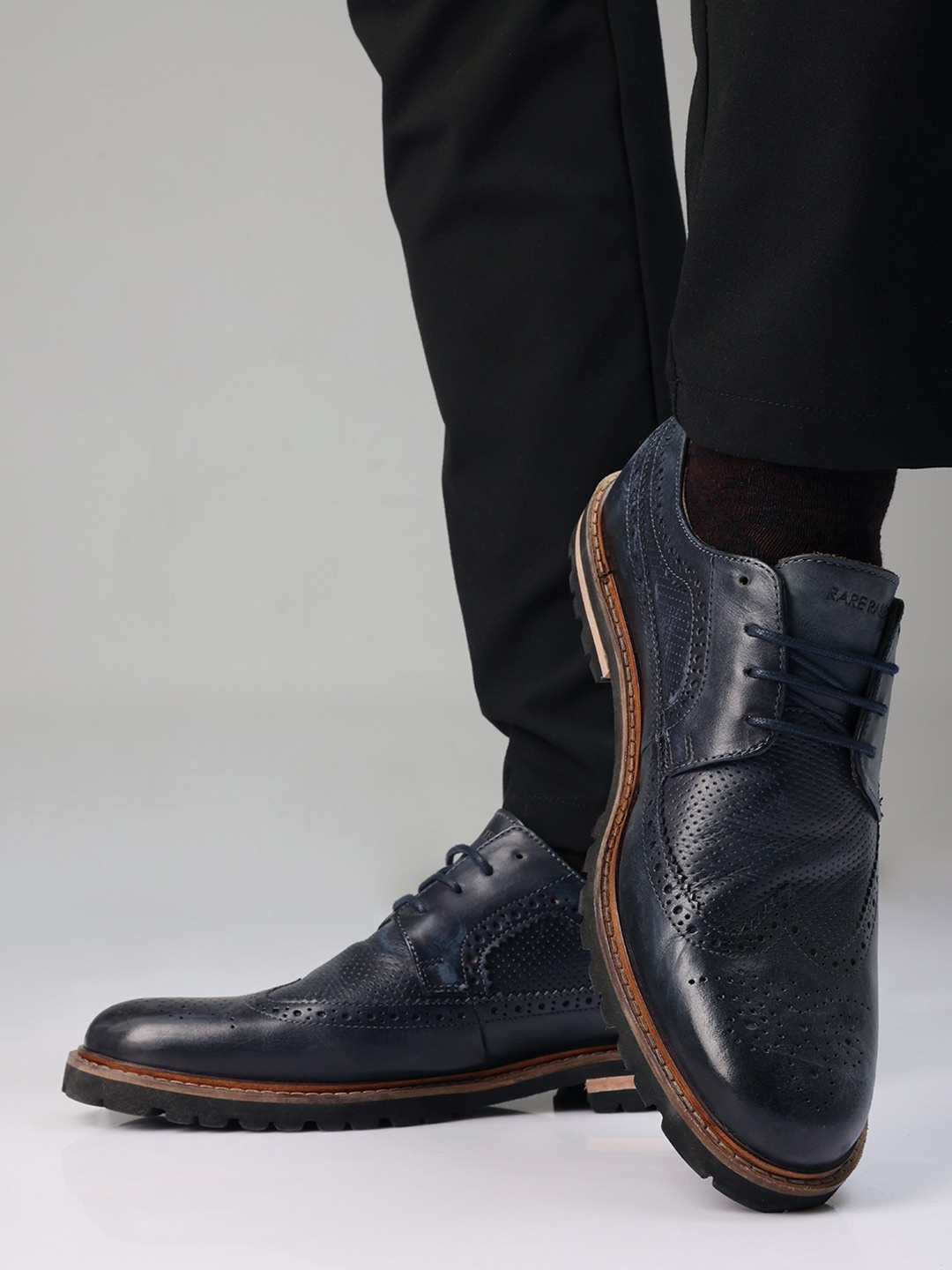

RARE RABBIT Men Formal Textured Brogues, Navy blue