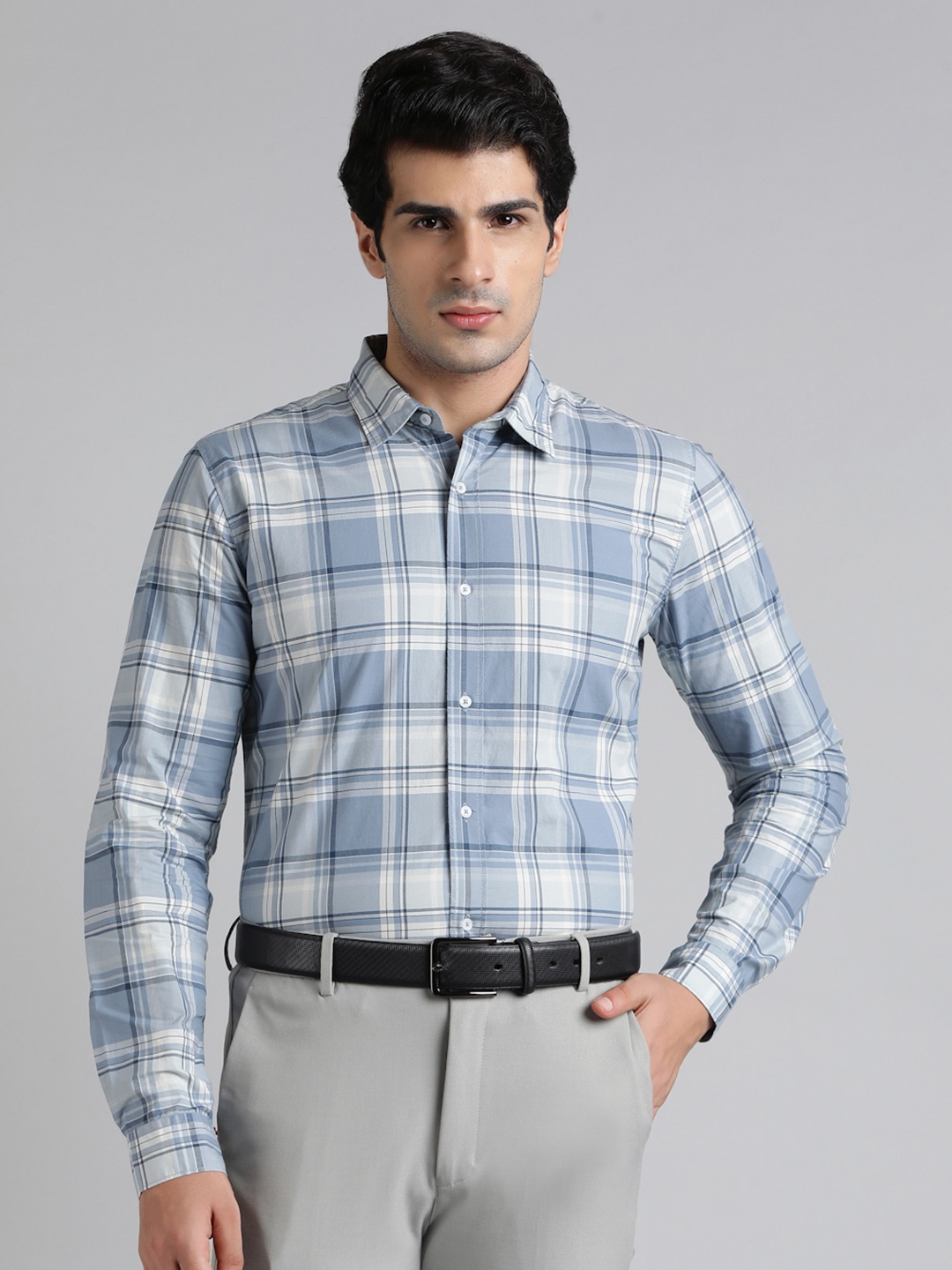 

SUBTRACT Men Cotton Checked Comfort Fit Spread Collar Casual Shirt, Blue