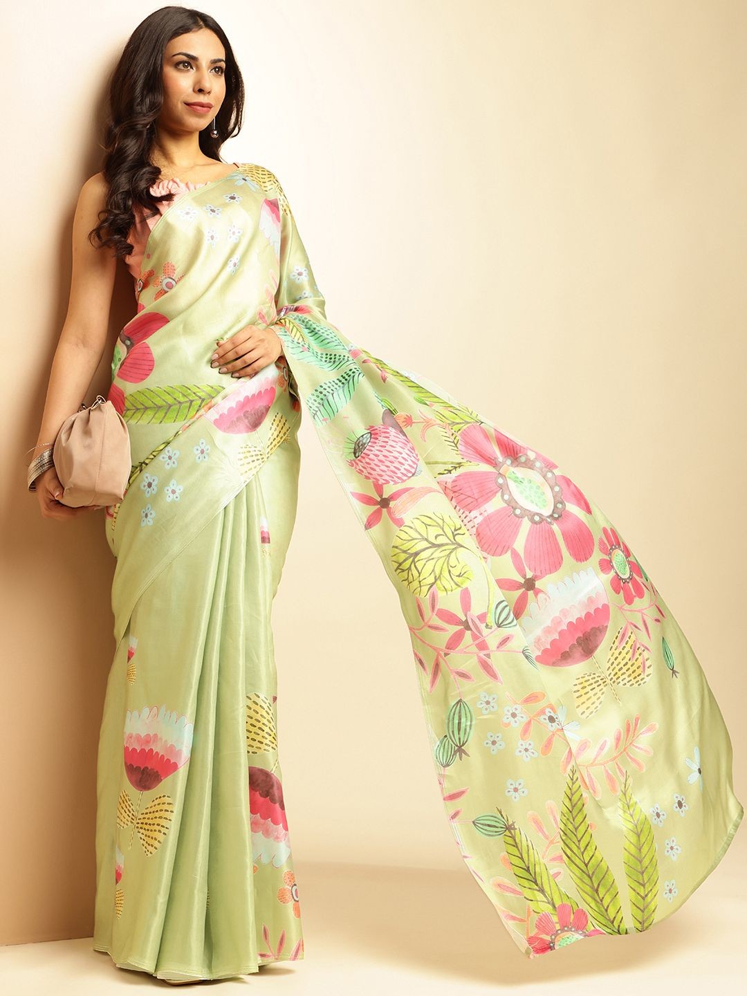 

navyasa by liva Floral Printed Satin Saree, Green