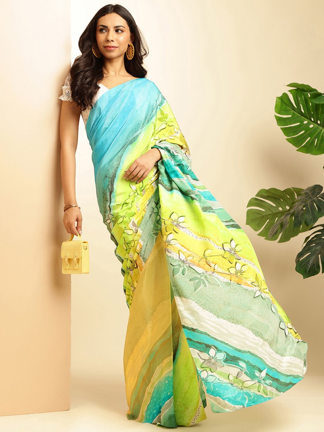 

navyasa by liva Floral Printed Pure Crepe Saree, Blue