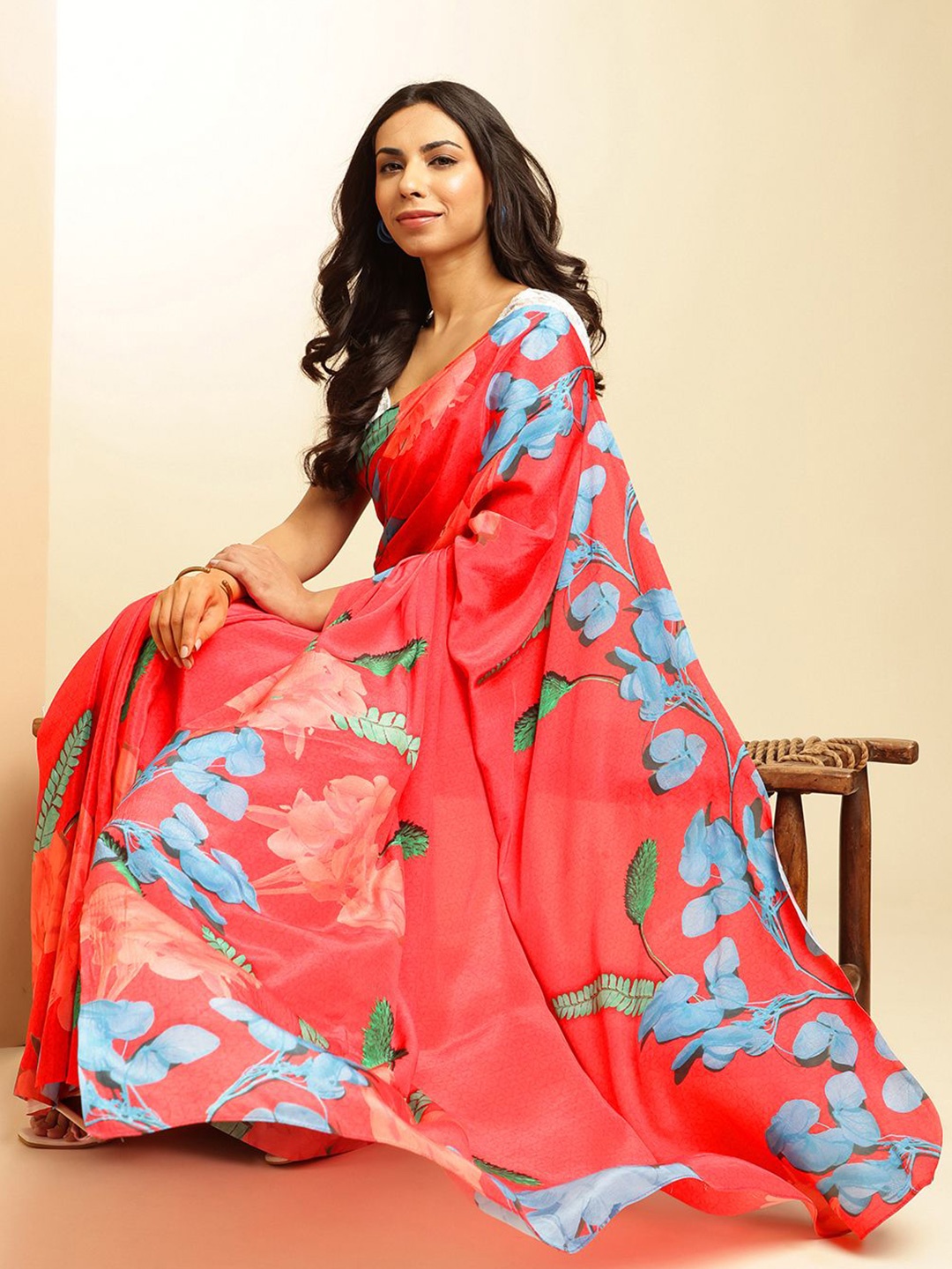 

navyasa by liva Floral Pure Crepe Printed Saree, Pink