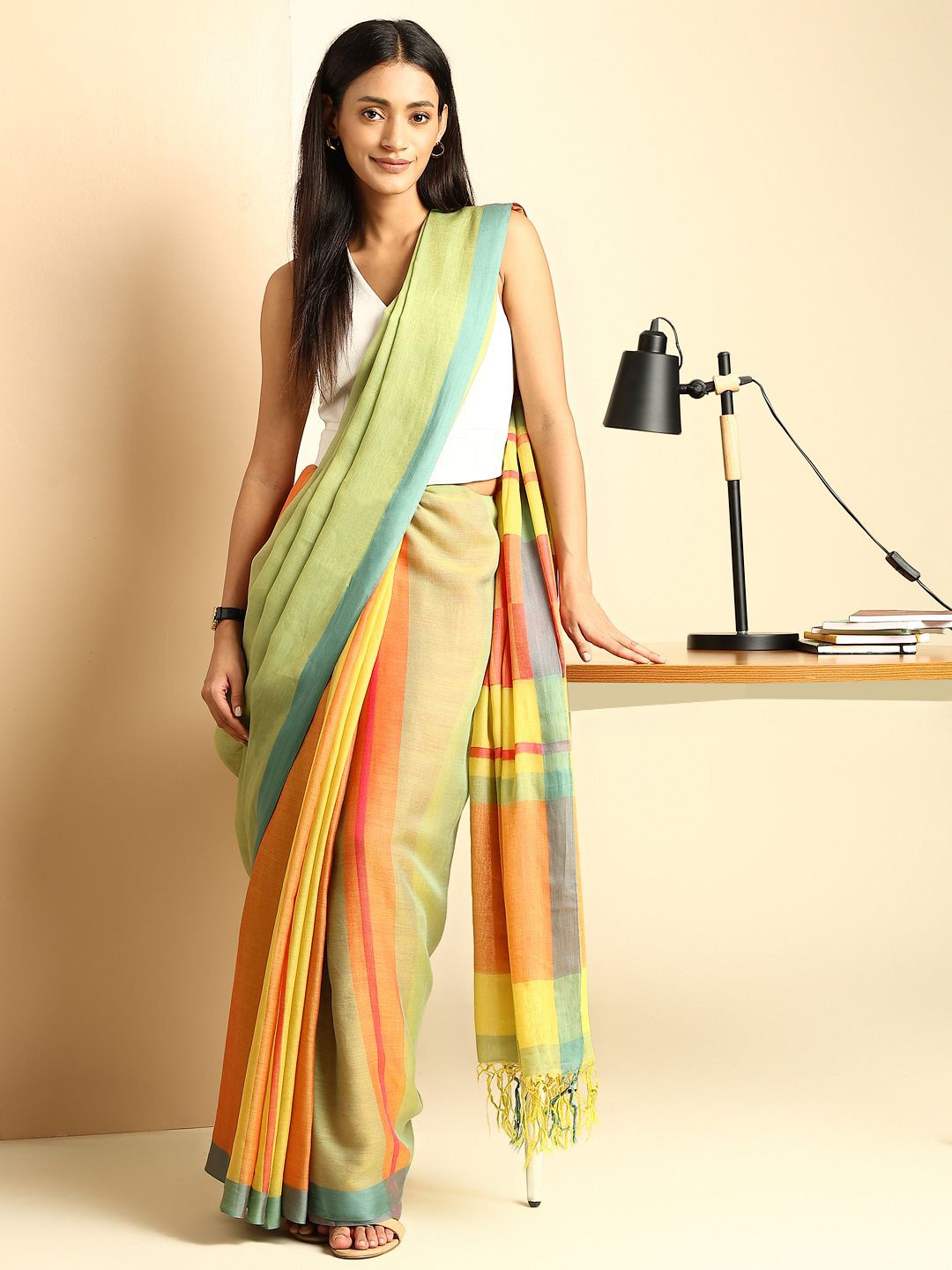 

navyasa by liva Striped Saree, Green