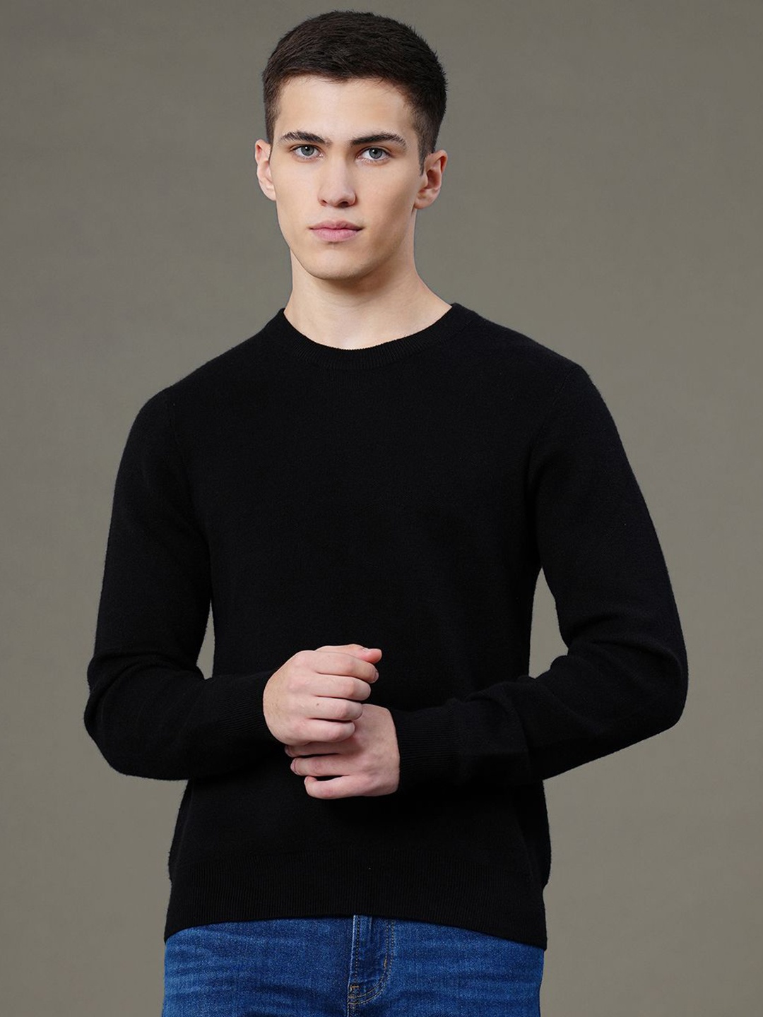 

Red Tape Men Winter Round Neck Sweater, Black