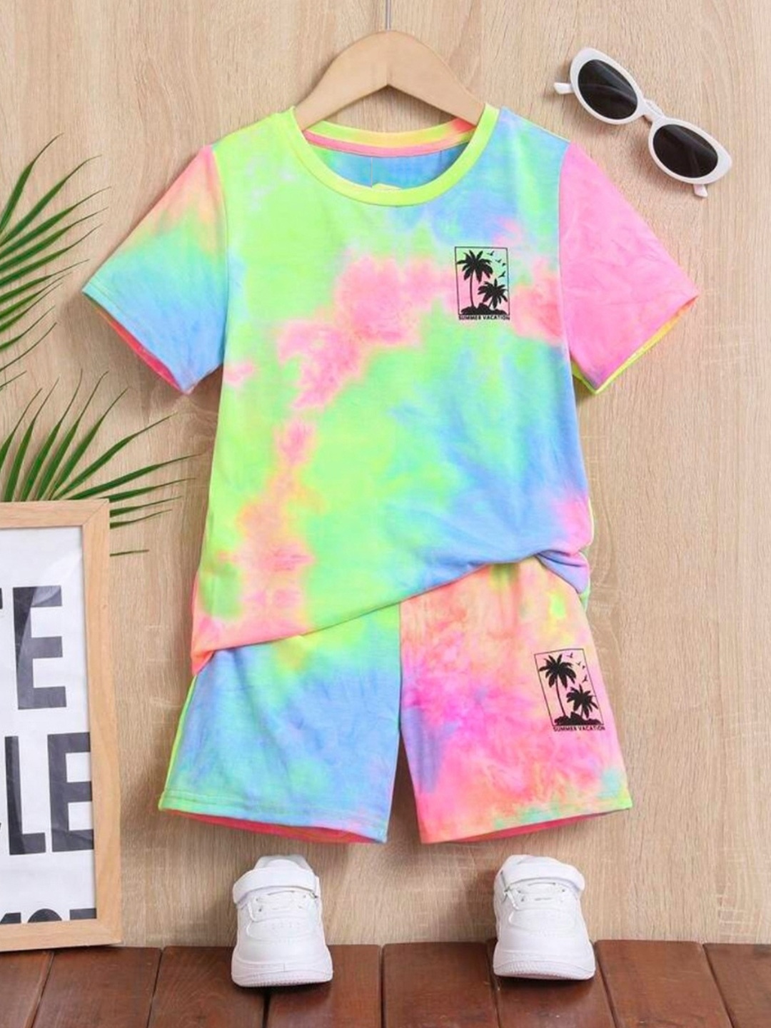 

Kasak Boys Tie And Dye T-Shirt With Short, Pink