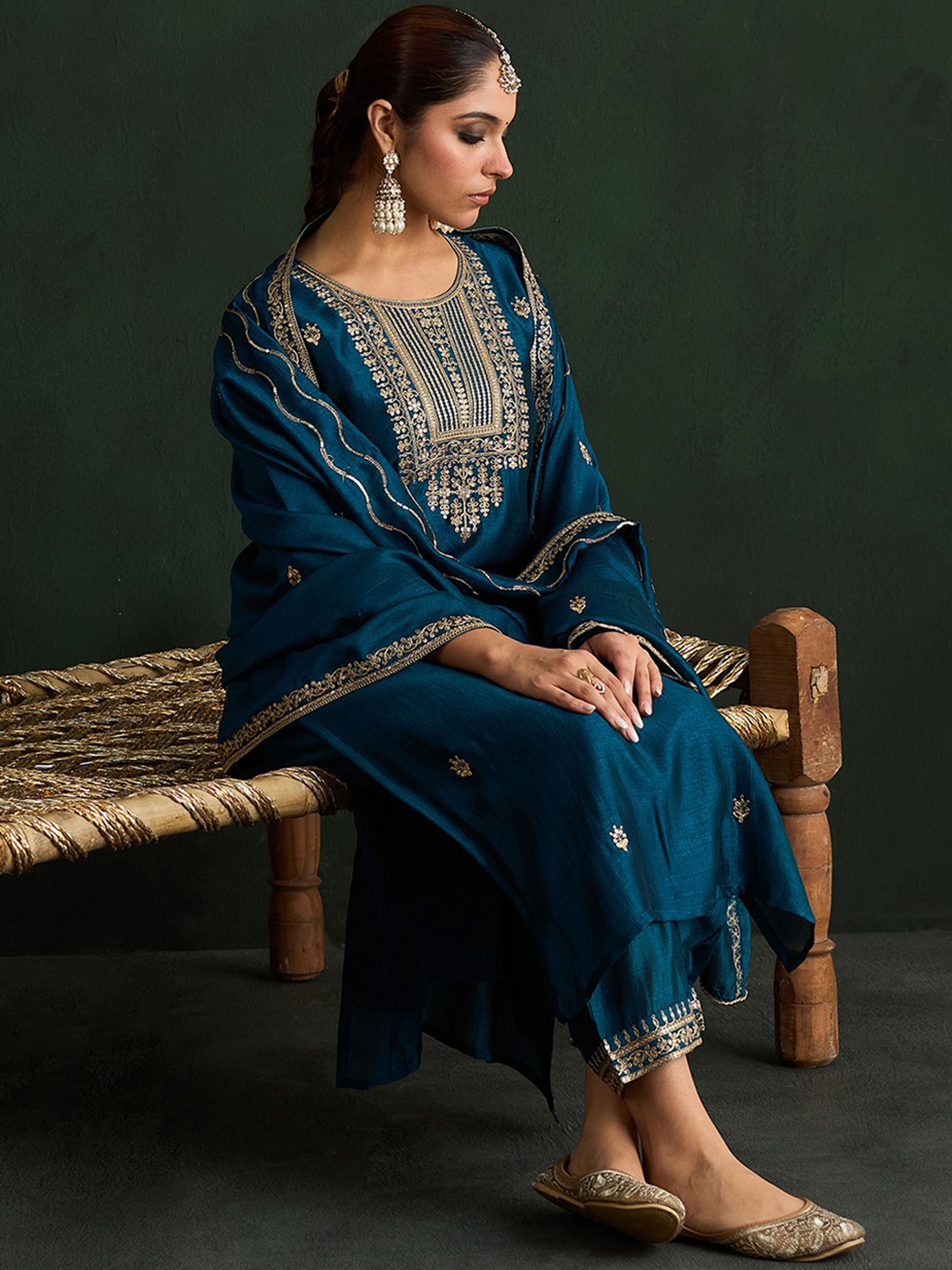 

Indo Era Women Ethnic Motifs Embroidered Regular Kurta with Trousers & With Dupatta, Teal