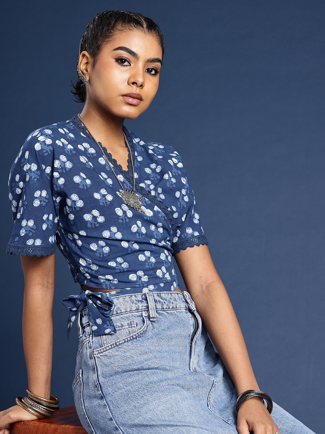 

Taavi Dabu Pure Cotton Indie Floral Printed Wrap Crop Top, Navy blue