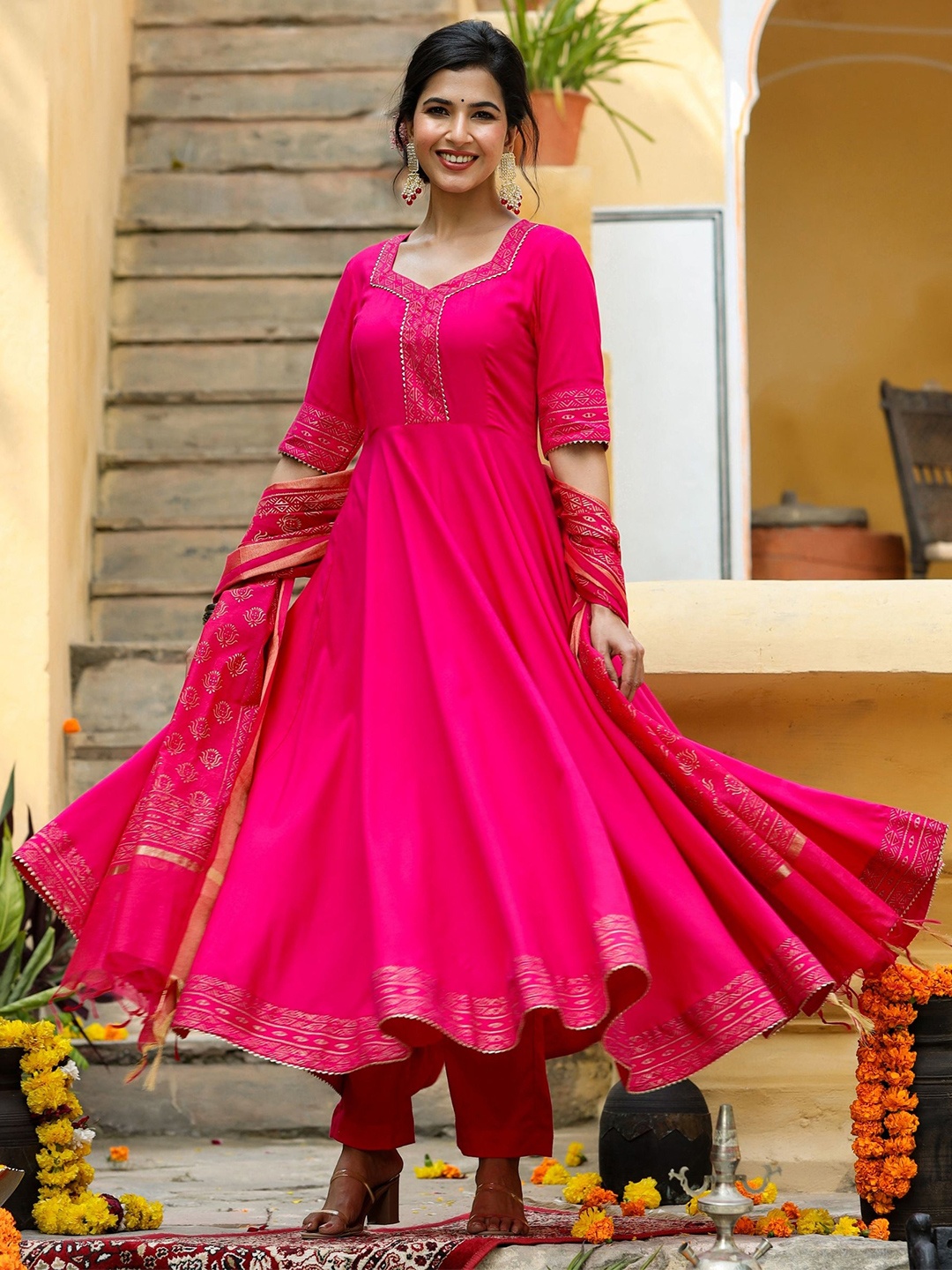 

GoSriKi Floral Gotta Patti Kurta with Trousers & Dupatta, Pink