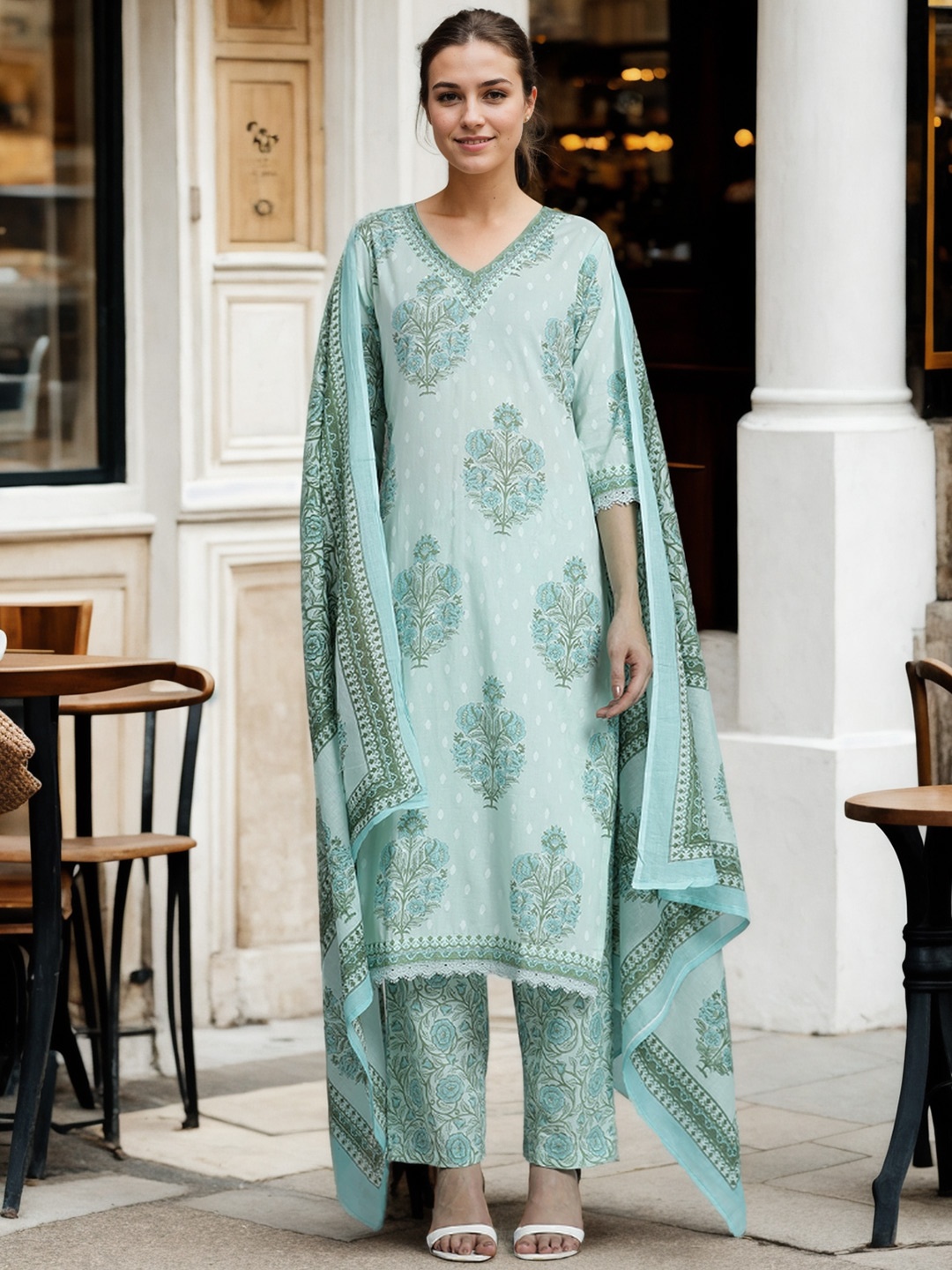 

Jaipur Kurti Floral Printed Cotton Suit Set, Green