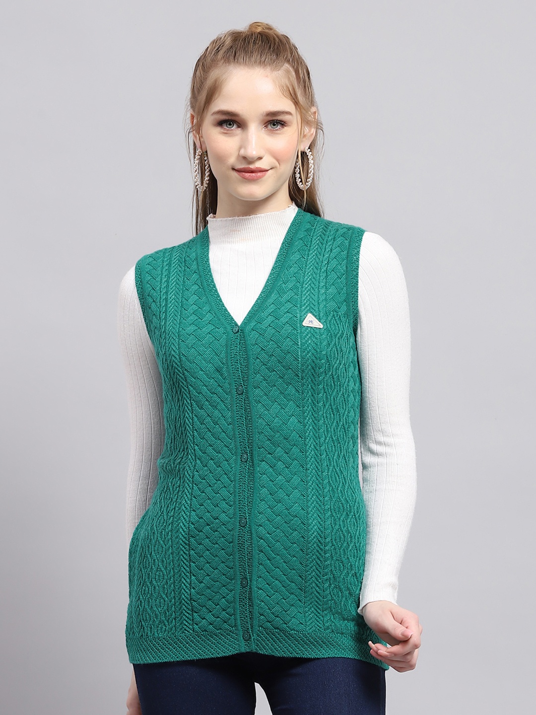 

Monte Carlo V-Neck Cable Knitted Cardigan Sweater, Green