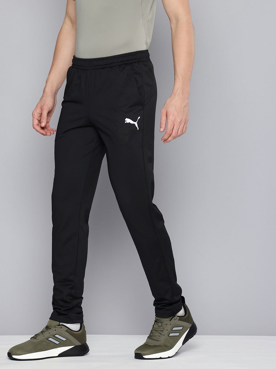 

Puma Men ESS Tricot Slim Fit Outdoor Track Pants, Black