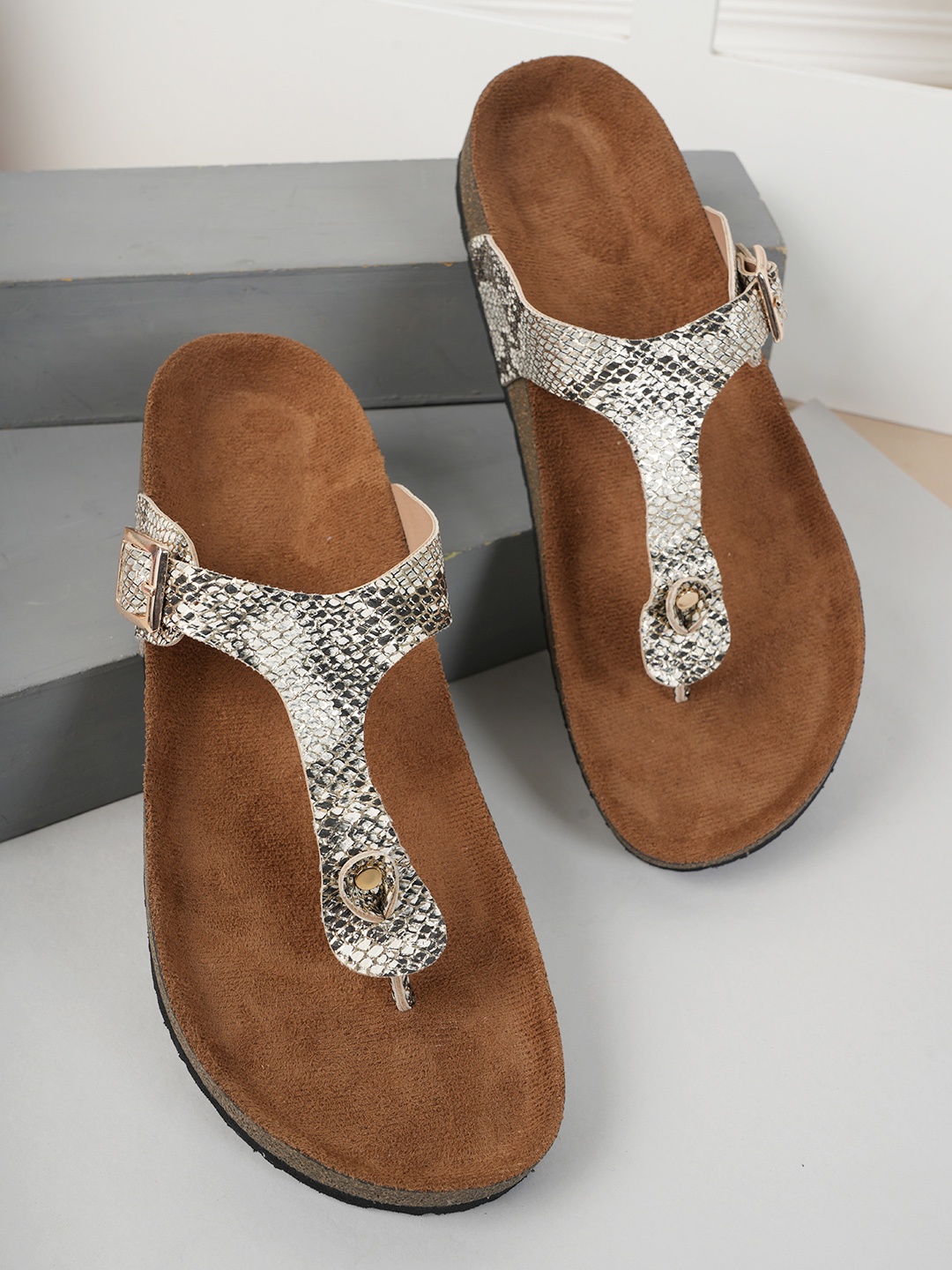 

MOZAFIA Women T-Strap Flats, Gold