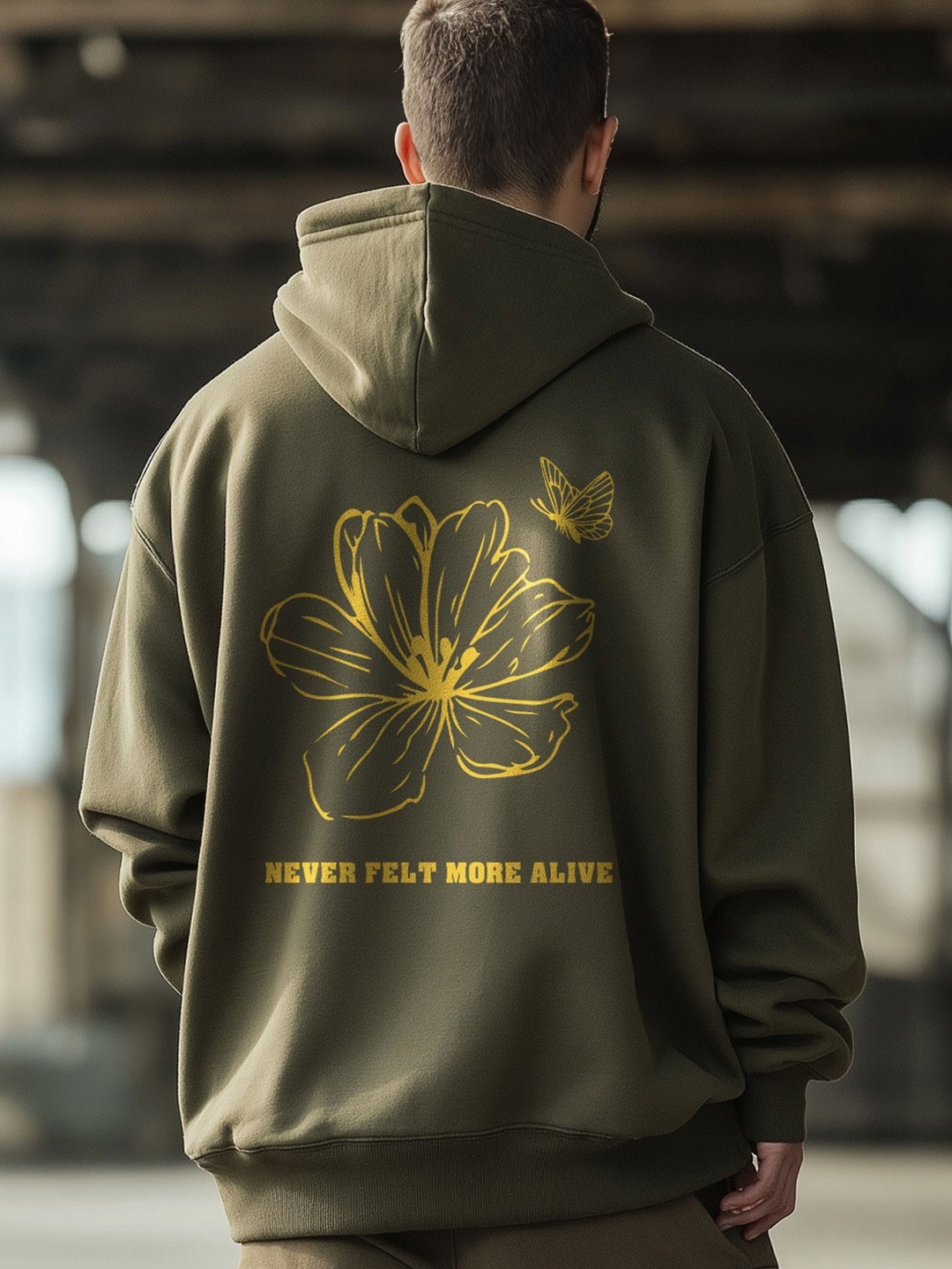 

NOBERO Men Oversized Printed Hooded Sweatshirt, Olive