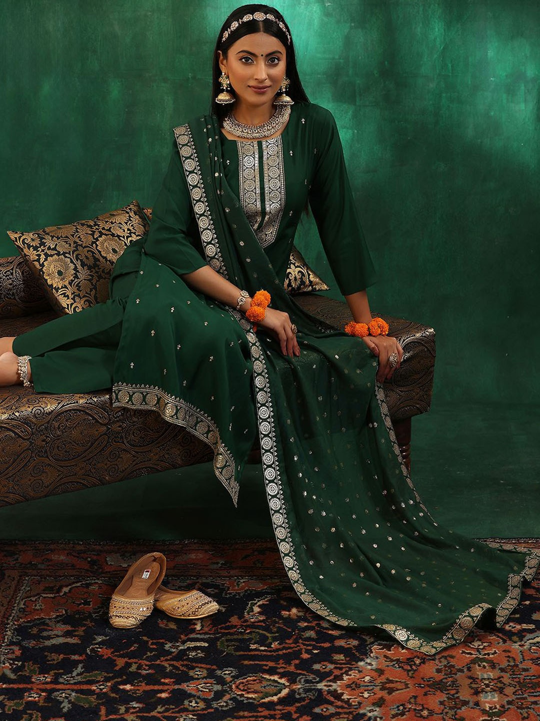 

Libas Women Ethnic Motifs Embroidered Regular Kurta with Trousers & With Dupatta, Green