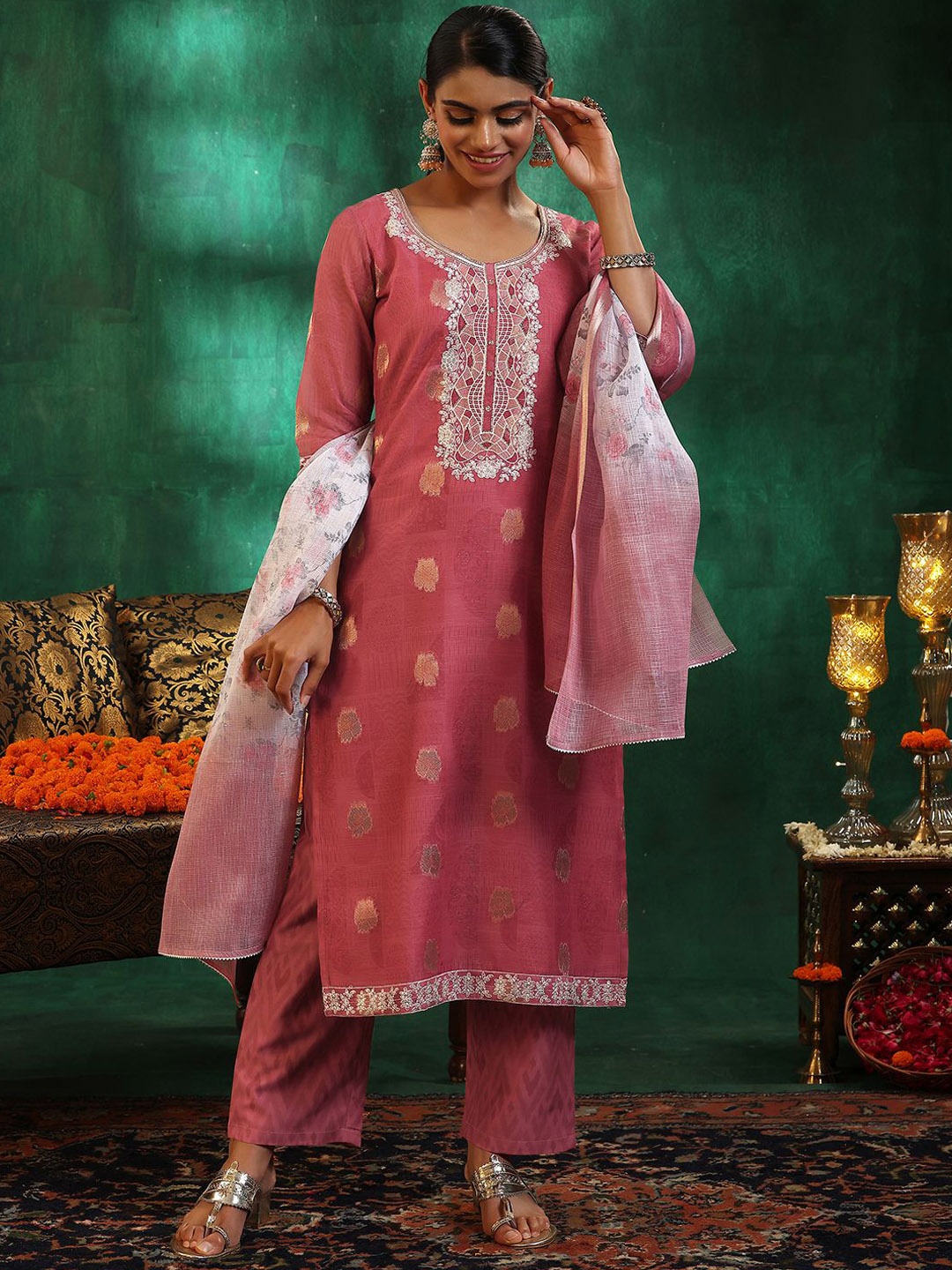 

Libas Women Ethnic Motifs Regular Sequinned Kurta with Trousers & With Dupatta, Pink